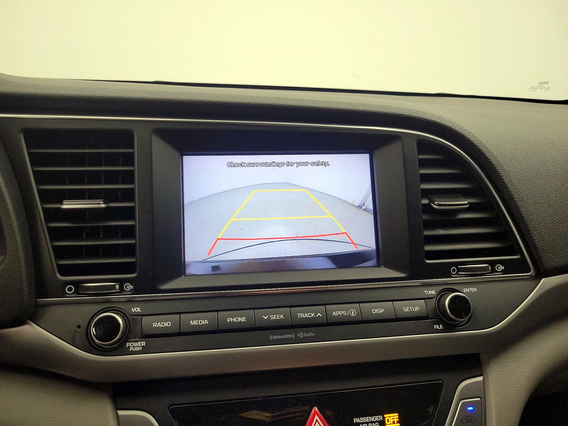 Thumbnail: 2018 Hyundai Elantra - 14