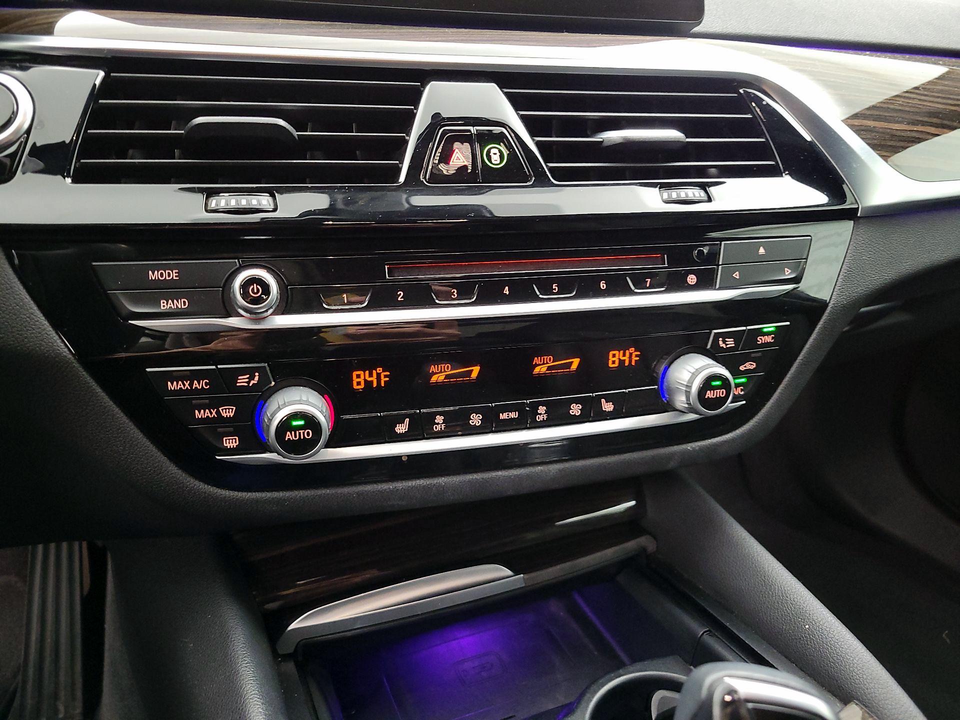 Thumbnail: 2019 BMW 5 Series - 17