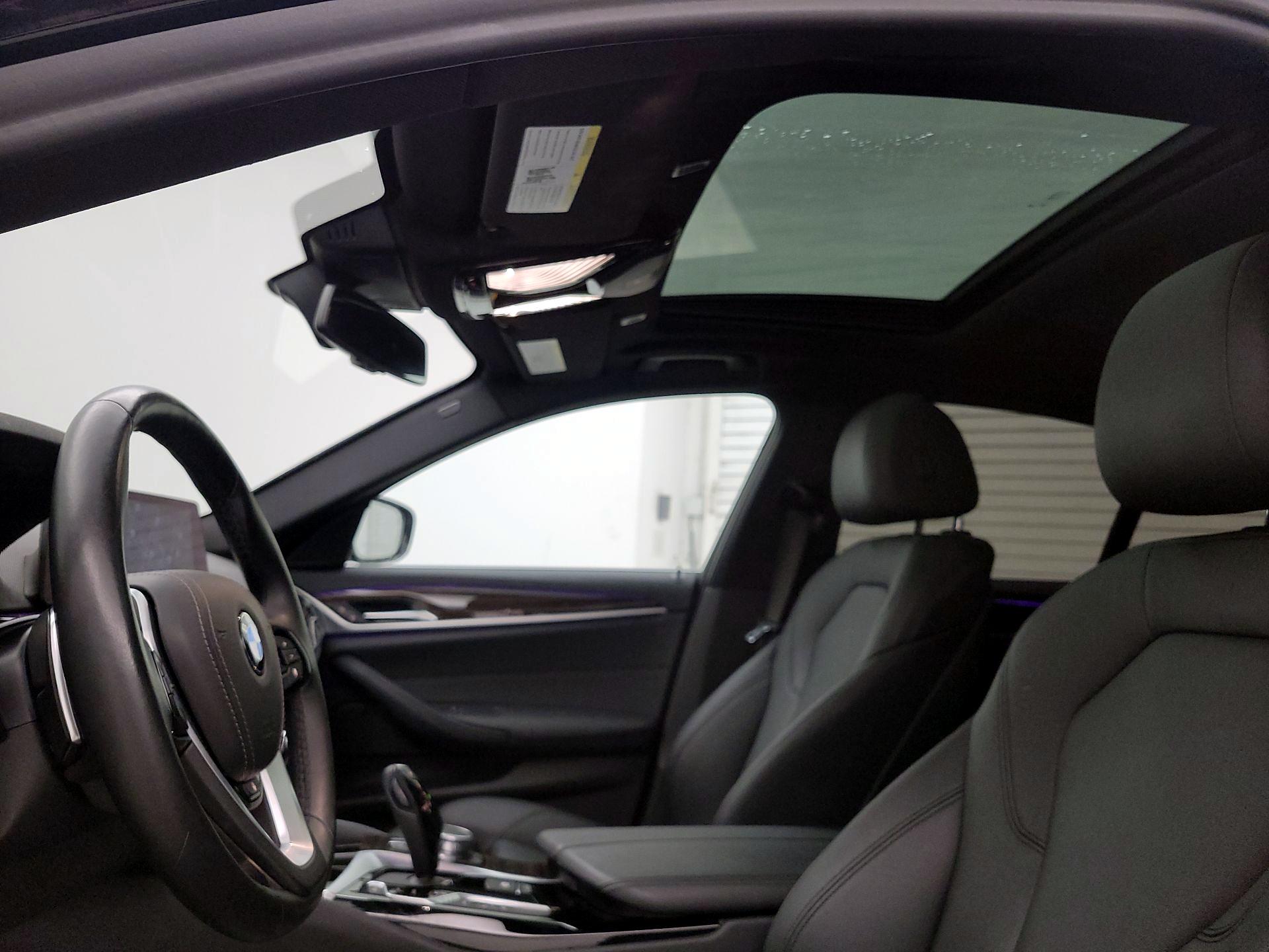 Thumbnail: 2019 BMW 5 Series - 20