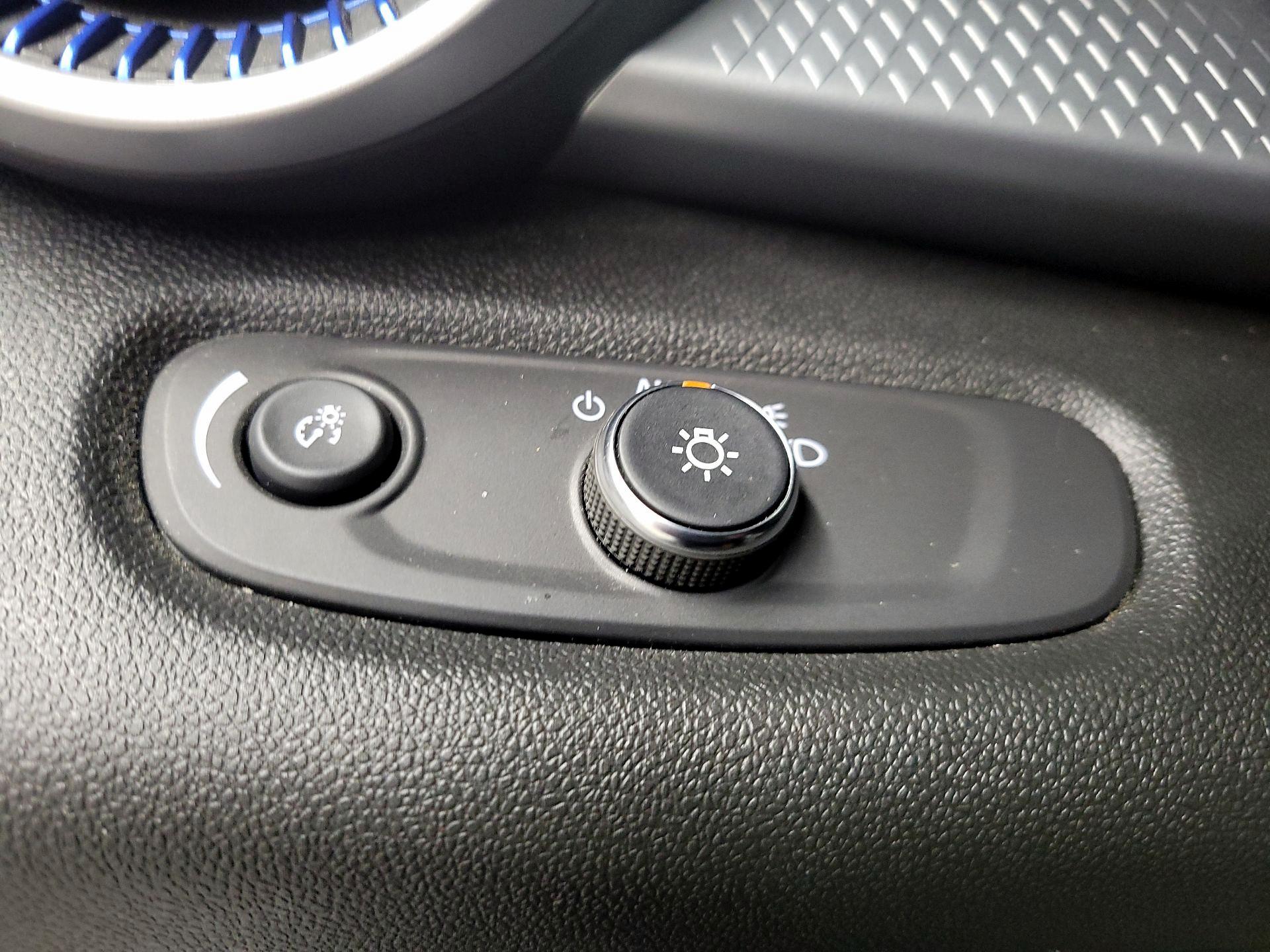 Thumbnail: 2024 Chevrolet Trax - 13