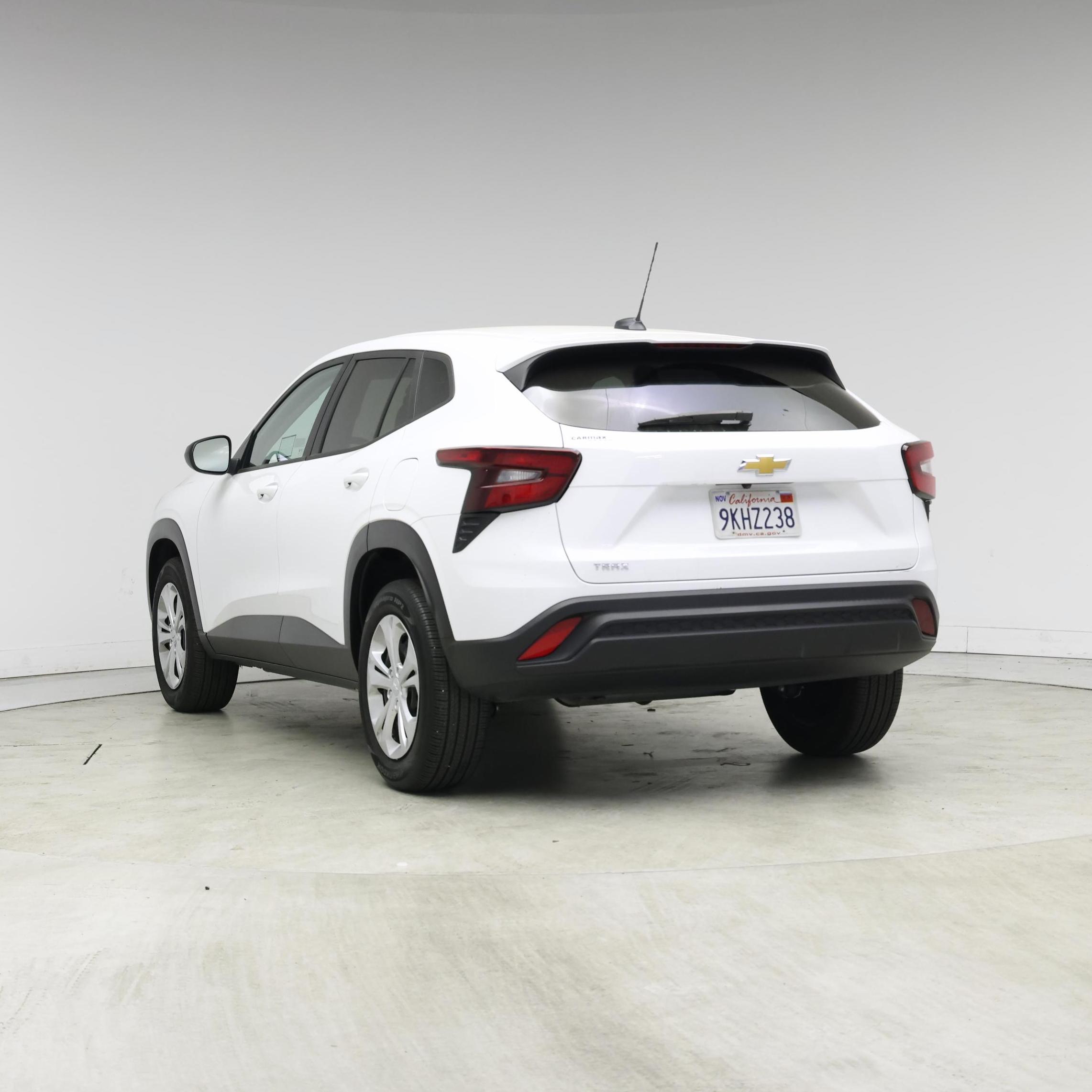 Thumbnail: 2024 Chevrolet Trax - 2