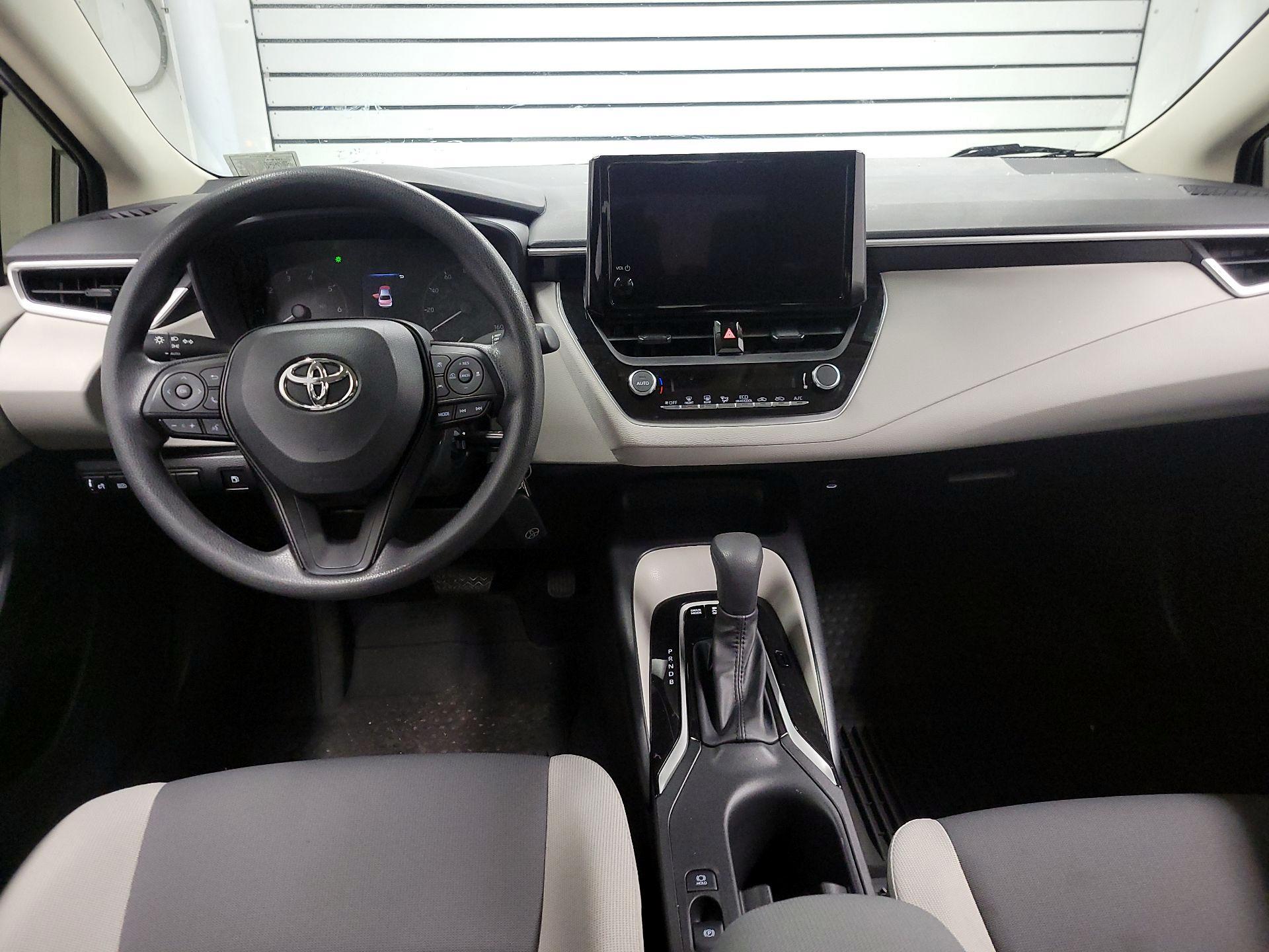 Thumbnail: 2025 Toyota Corolla - 9