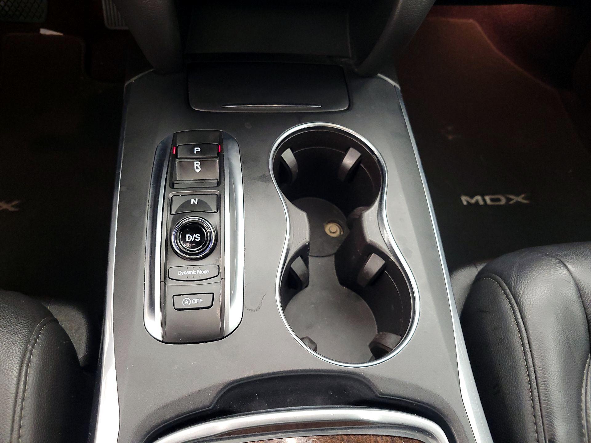 Thumbnail: 2019 Acura MDX - 17