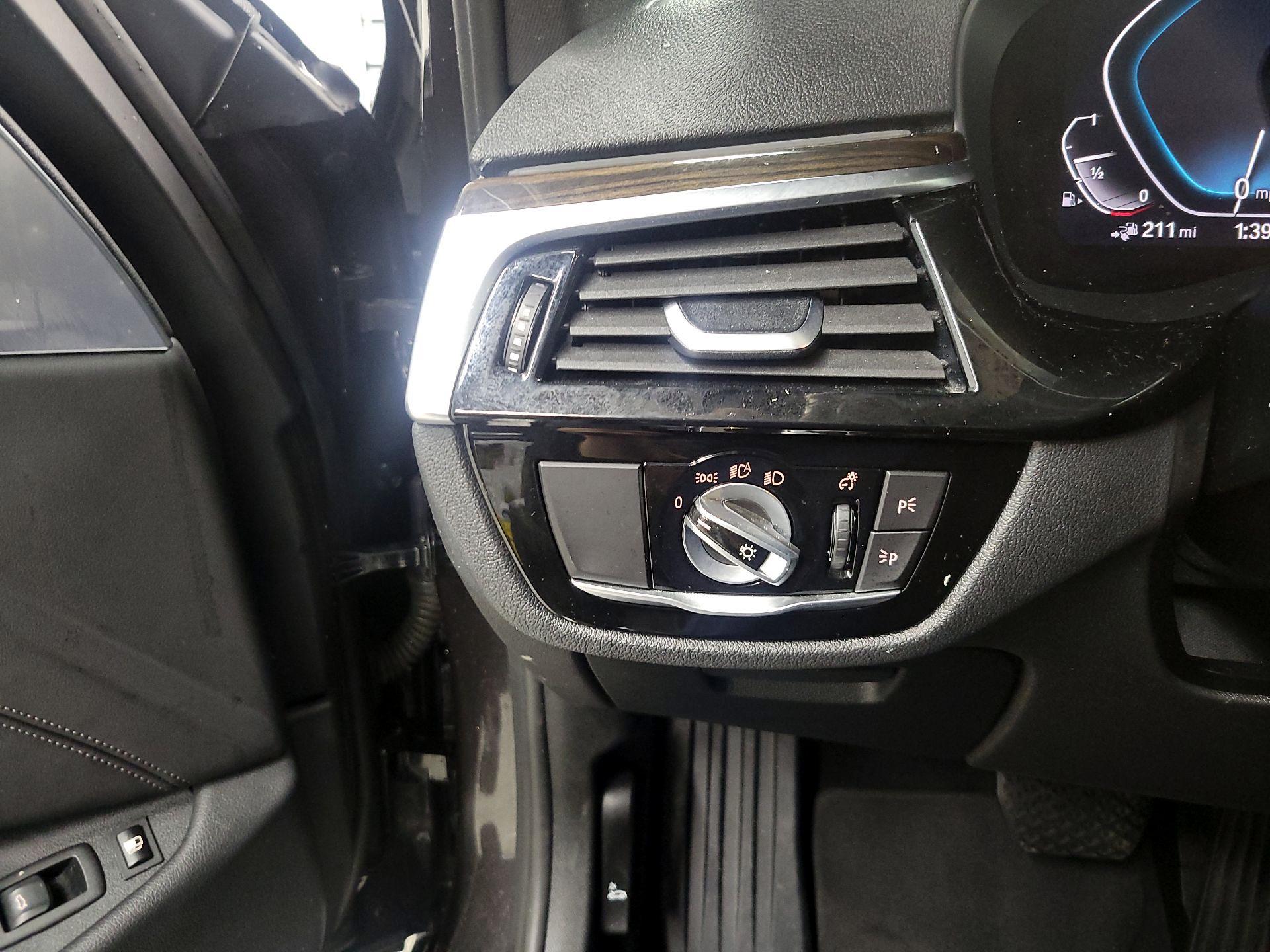 Thumbnail: 2022 BMW 5 Series - 13