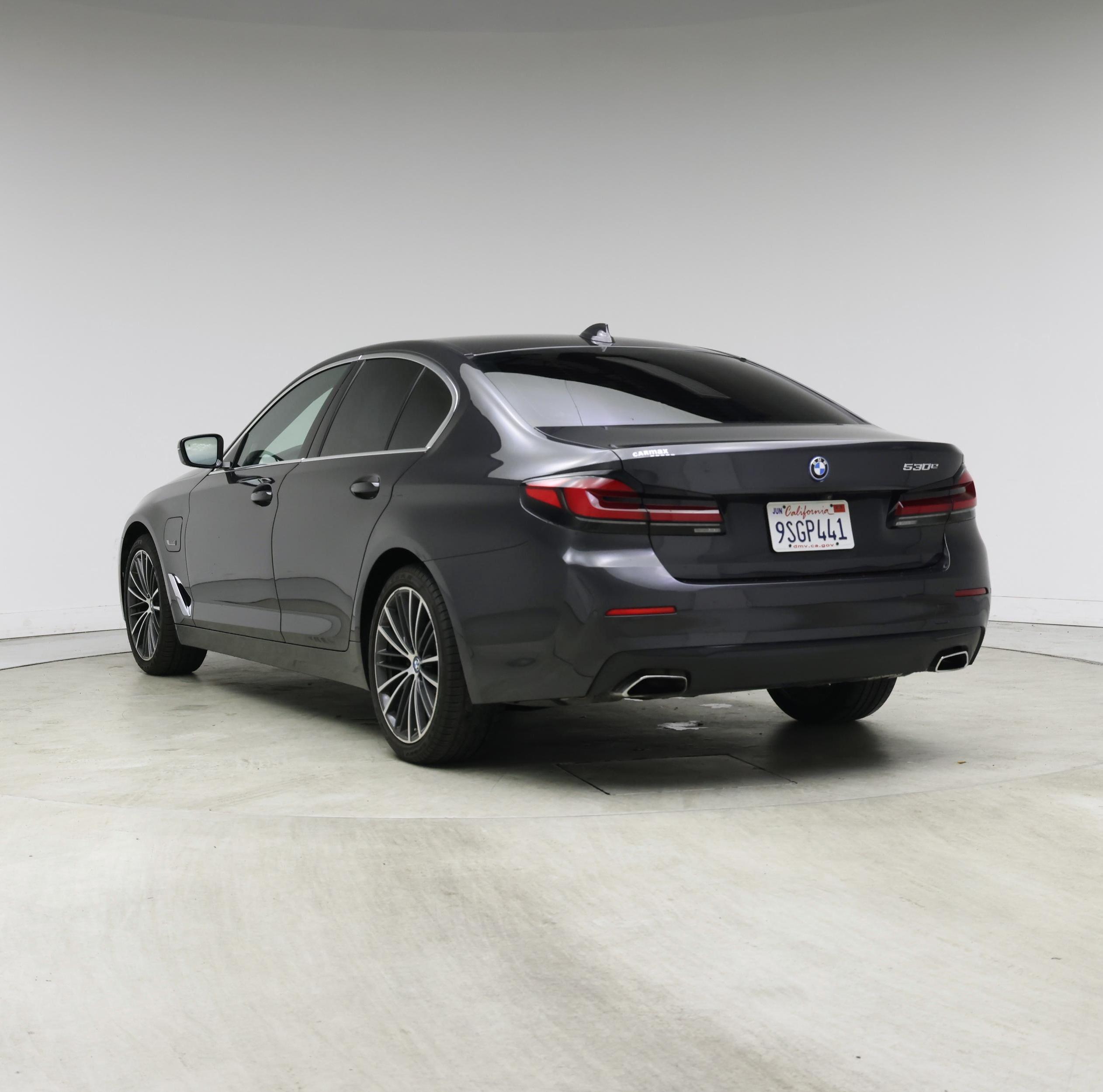 Thumbnail: 2022 BMW 5 Series - 2