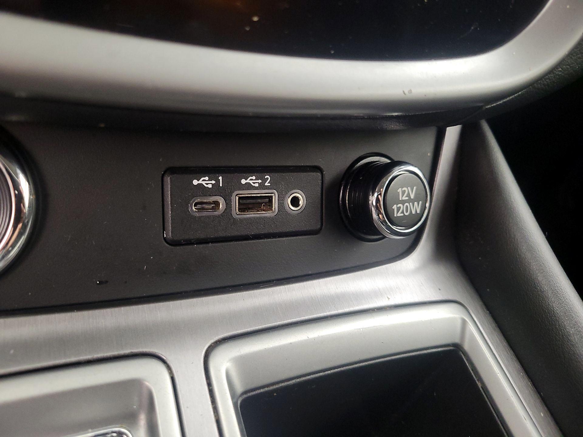 Thumbnail: 2019 Nissan Murano - 18