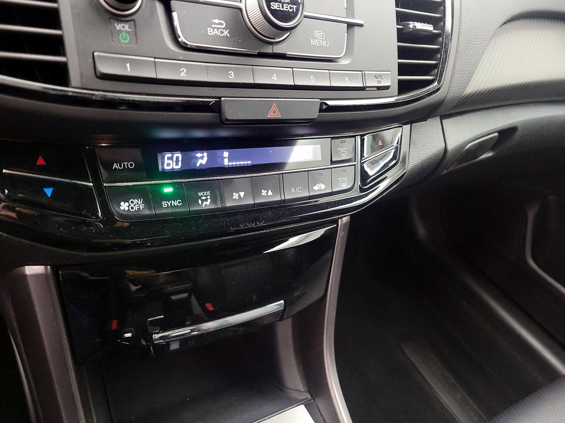 Thumbnail: 2017 Honda Accord - 16