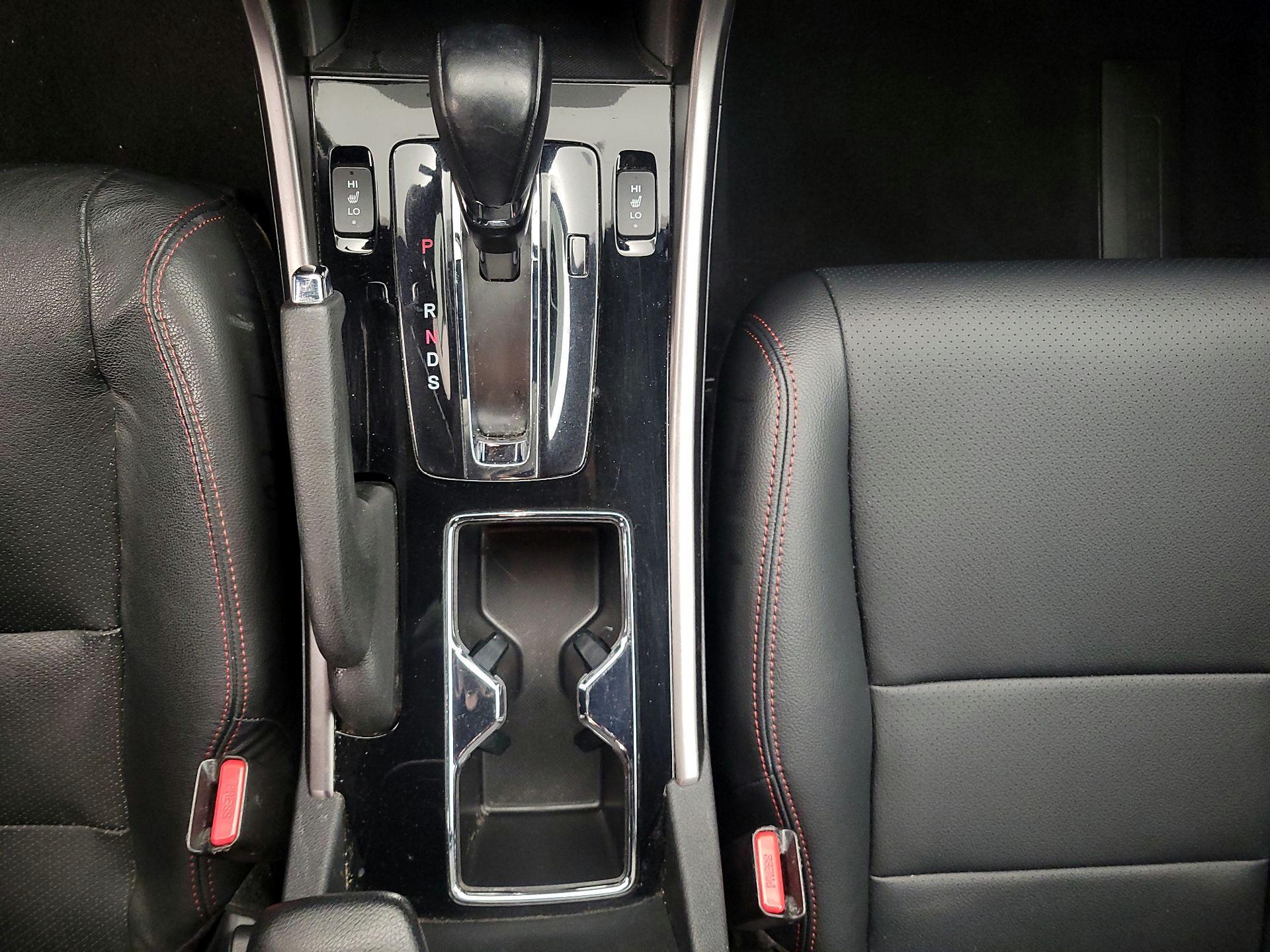 Thumbnail: 2017 Honda Accord - 17