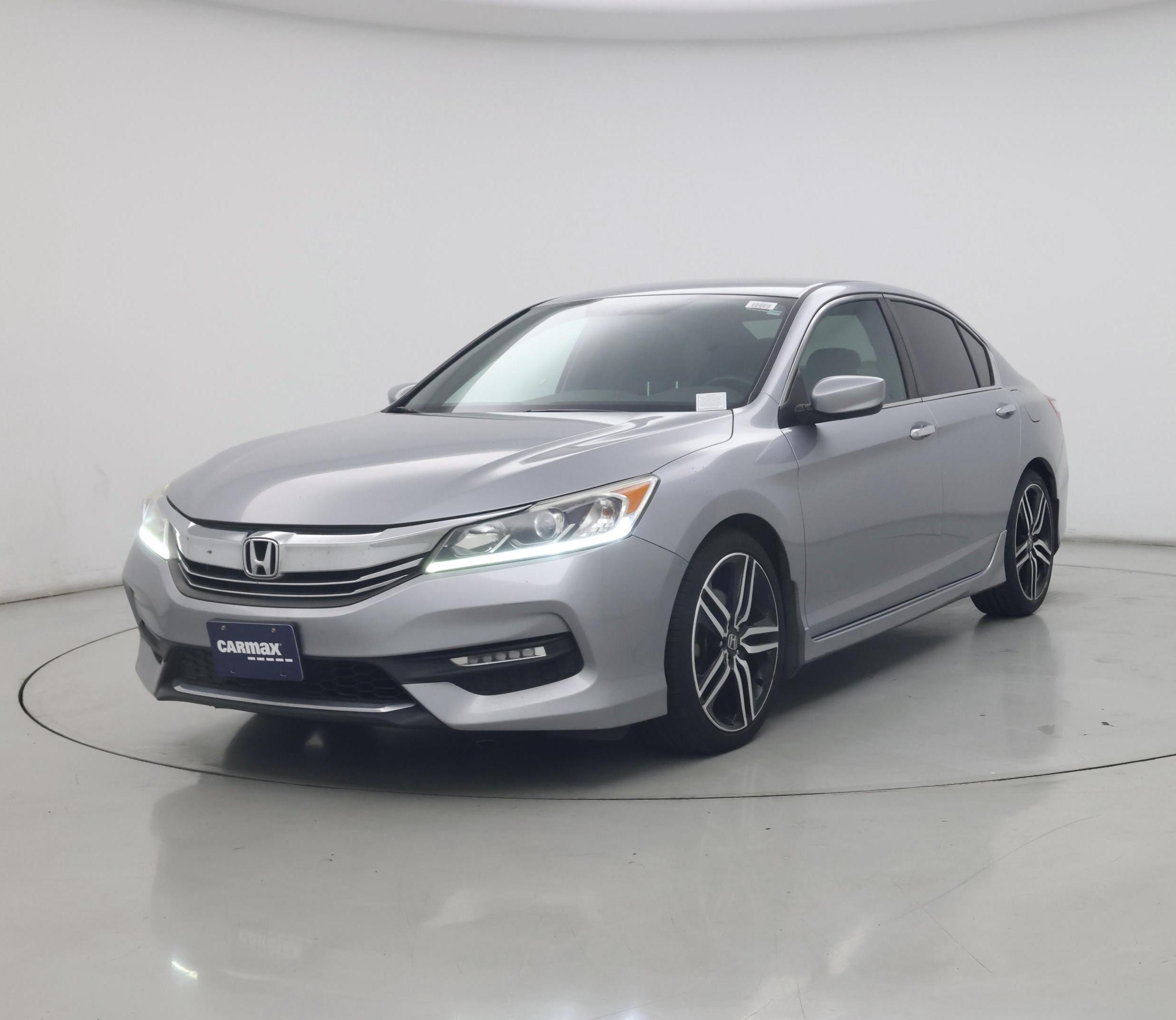 Thumbnail: 2017 Honda Accord - 4