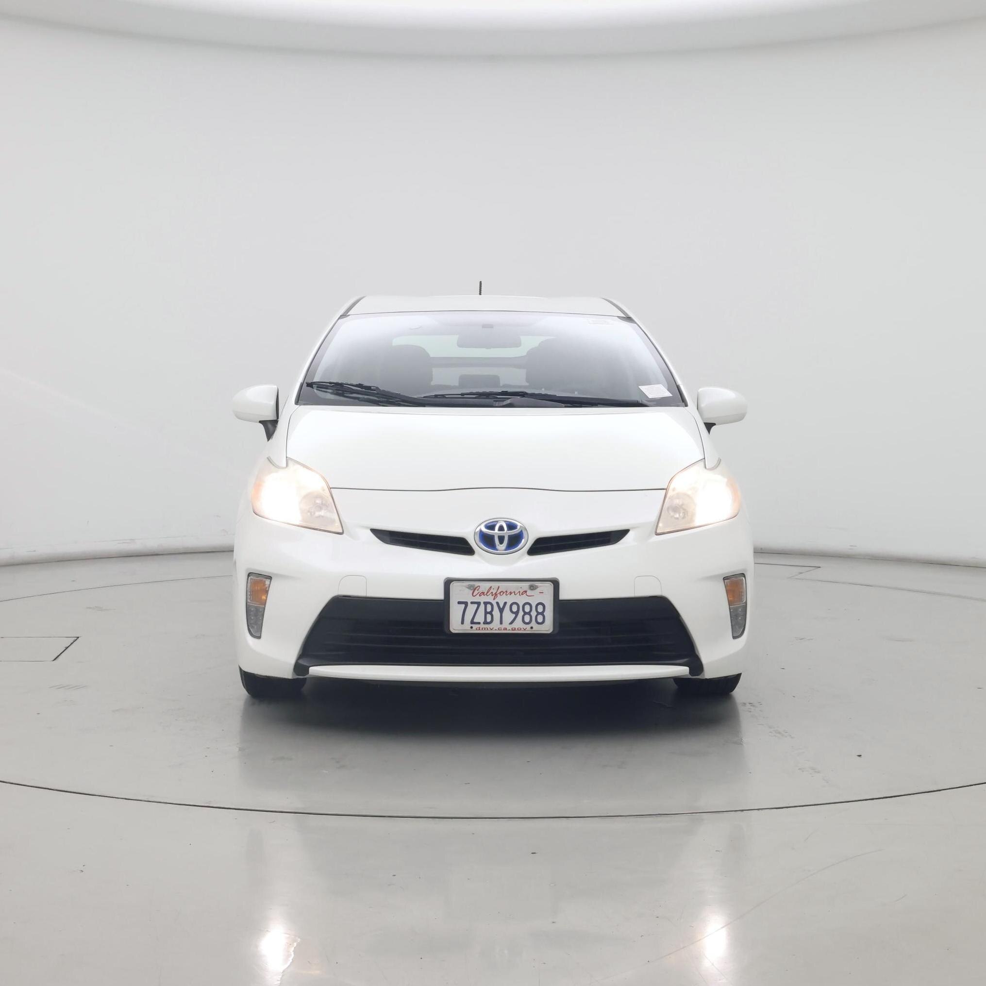 Thumbnail: 2014 Toyota Prius - 5