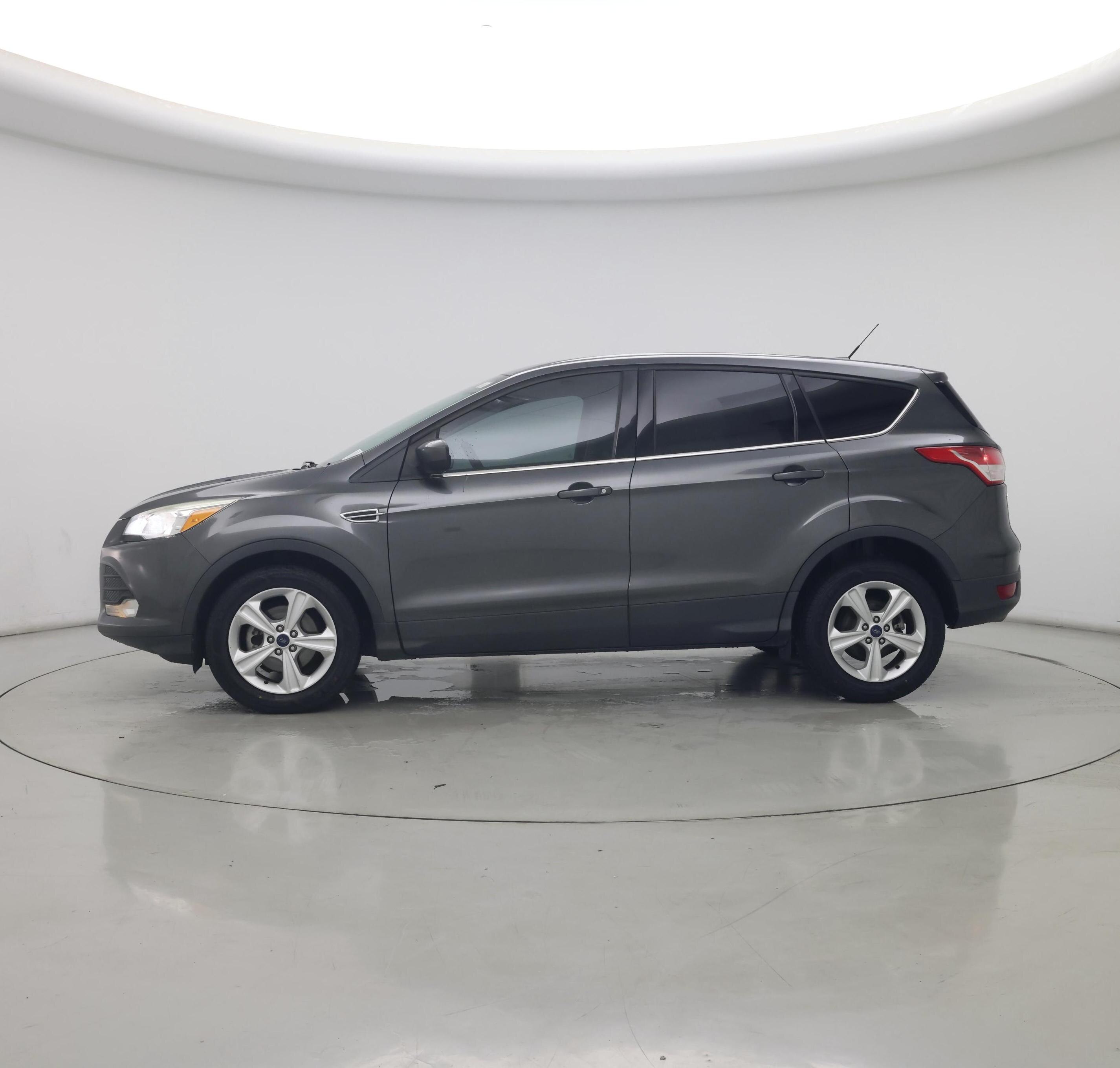 Thumbnail: 2015 Ford Escape - 3