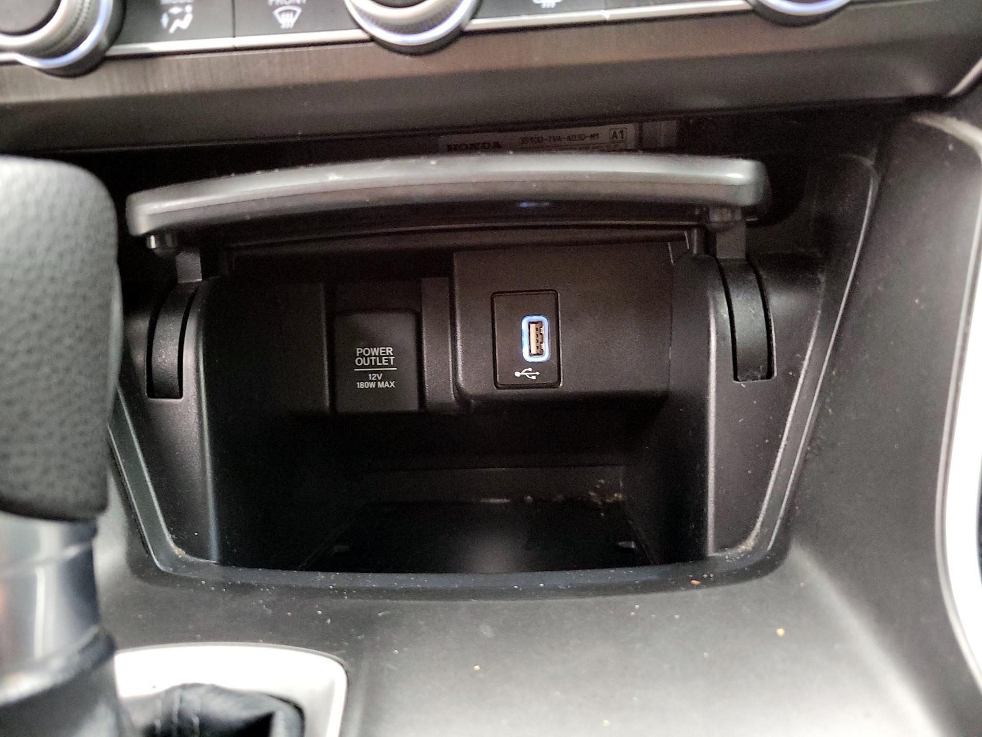 Thumbnail: 2019 Honda Accord - 18