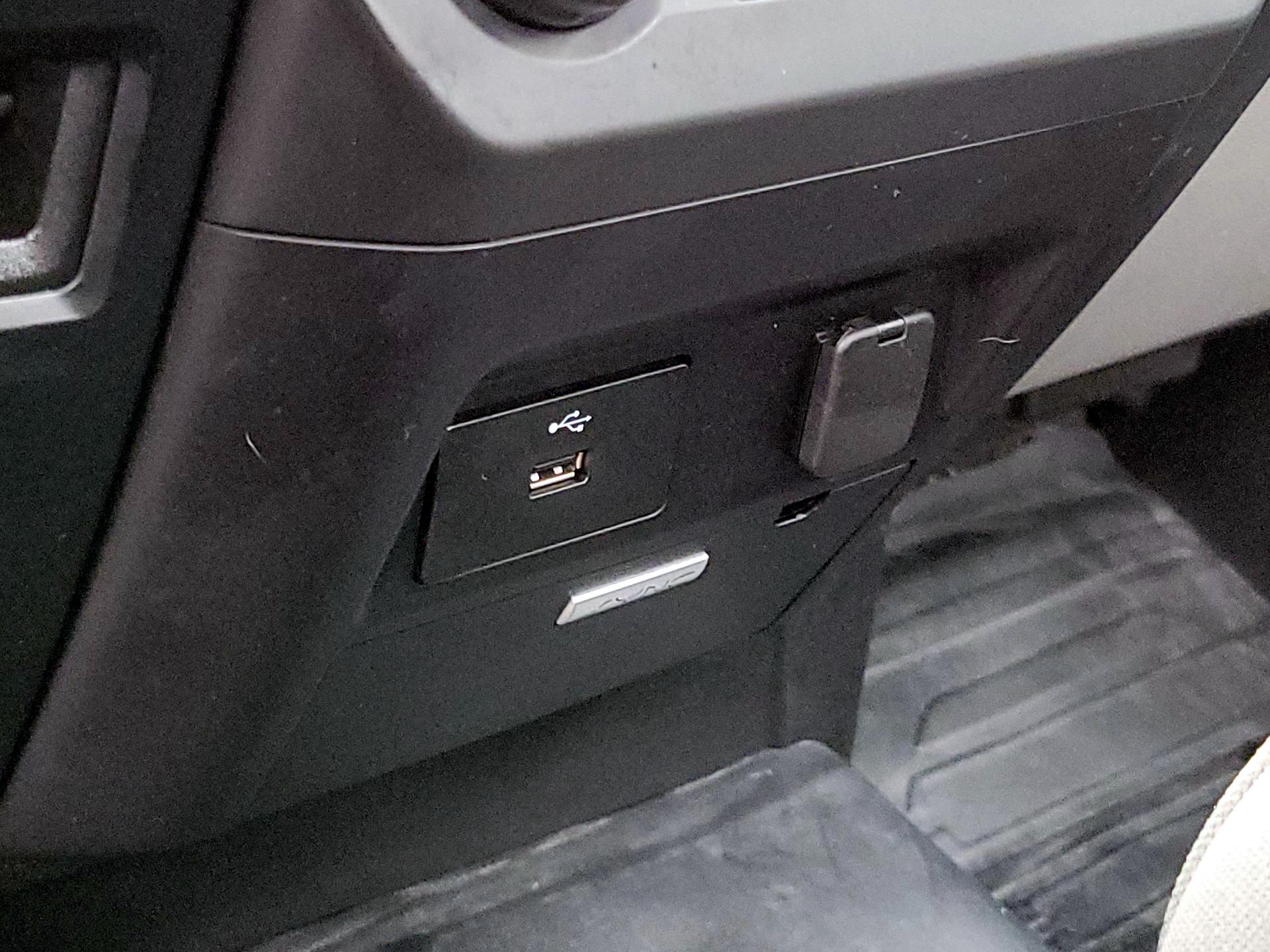 Thumbnail: 2018 Ford F-150 - 18