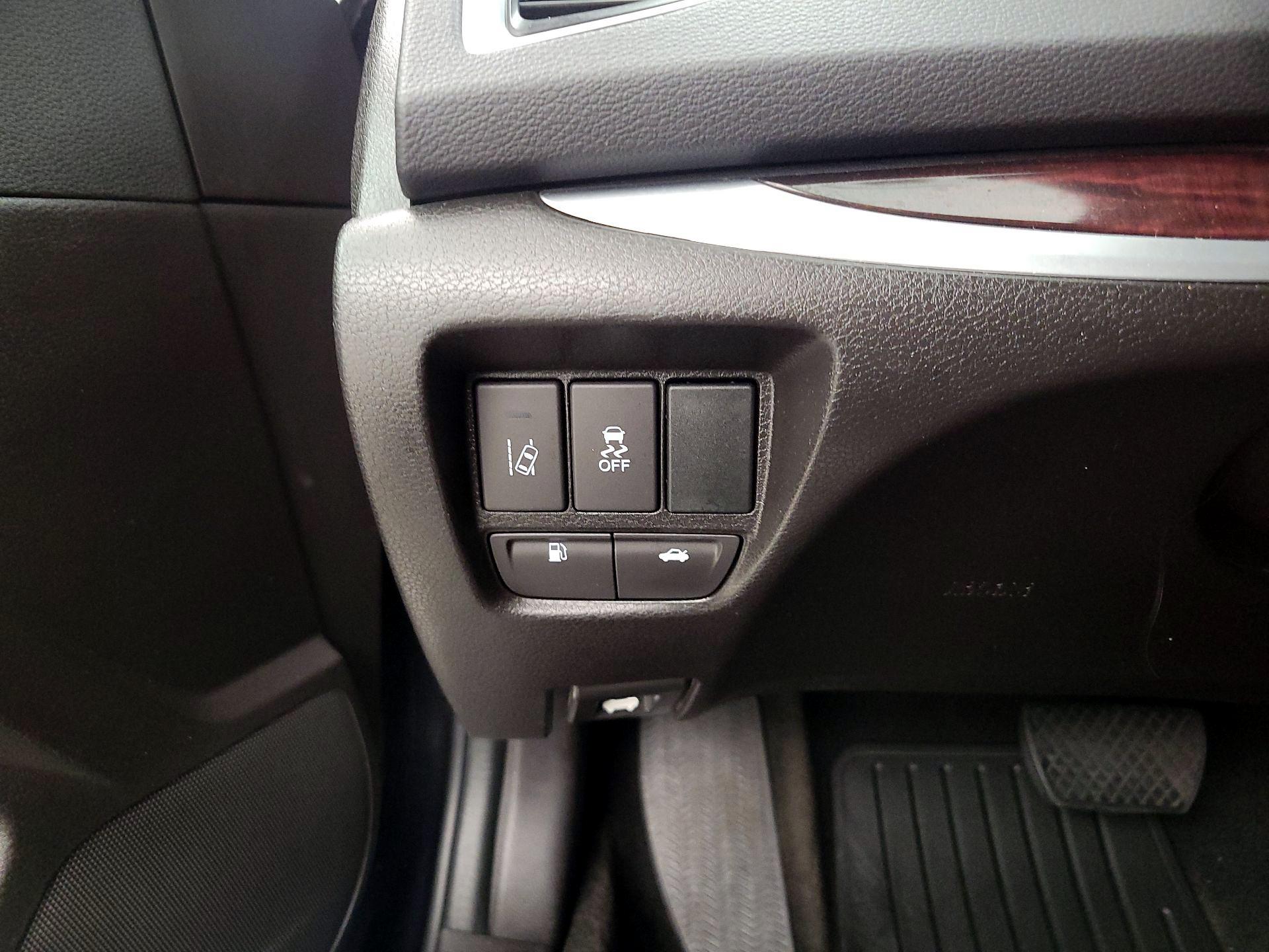 Thumbnail: 2016 Acura TLX - 13