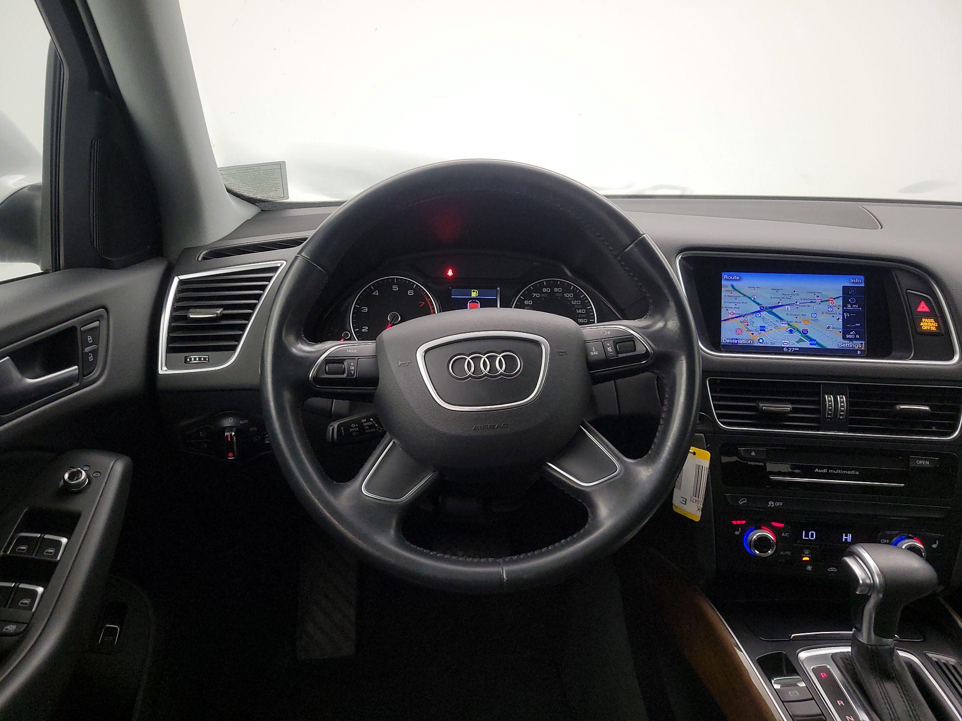 Thumbnail: 2015 Audi Q5 - 10