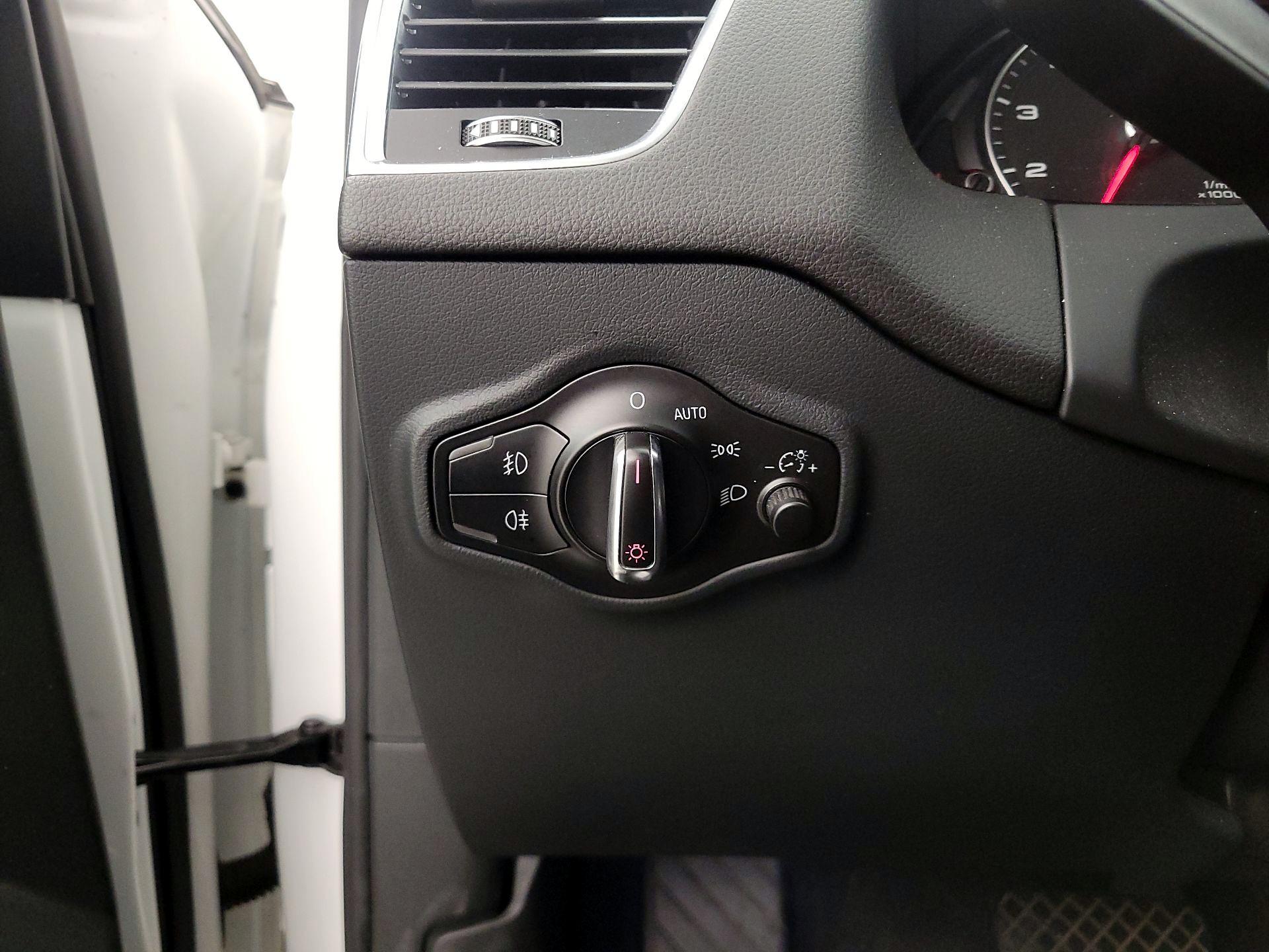 Thumbnail: 2015 Audi Q5 - 13