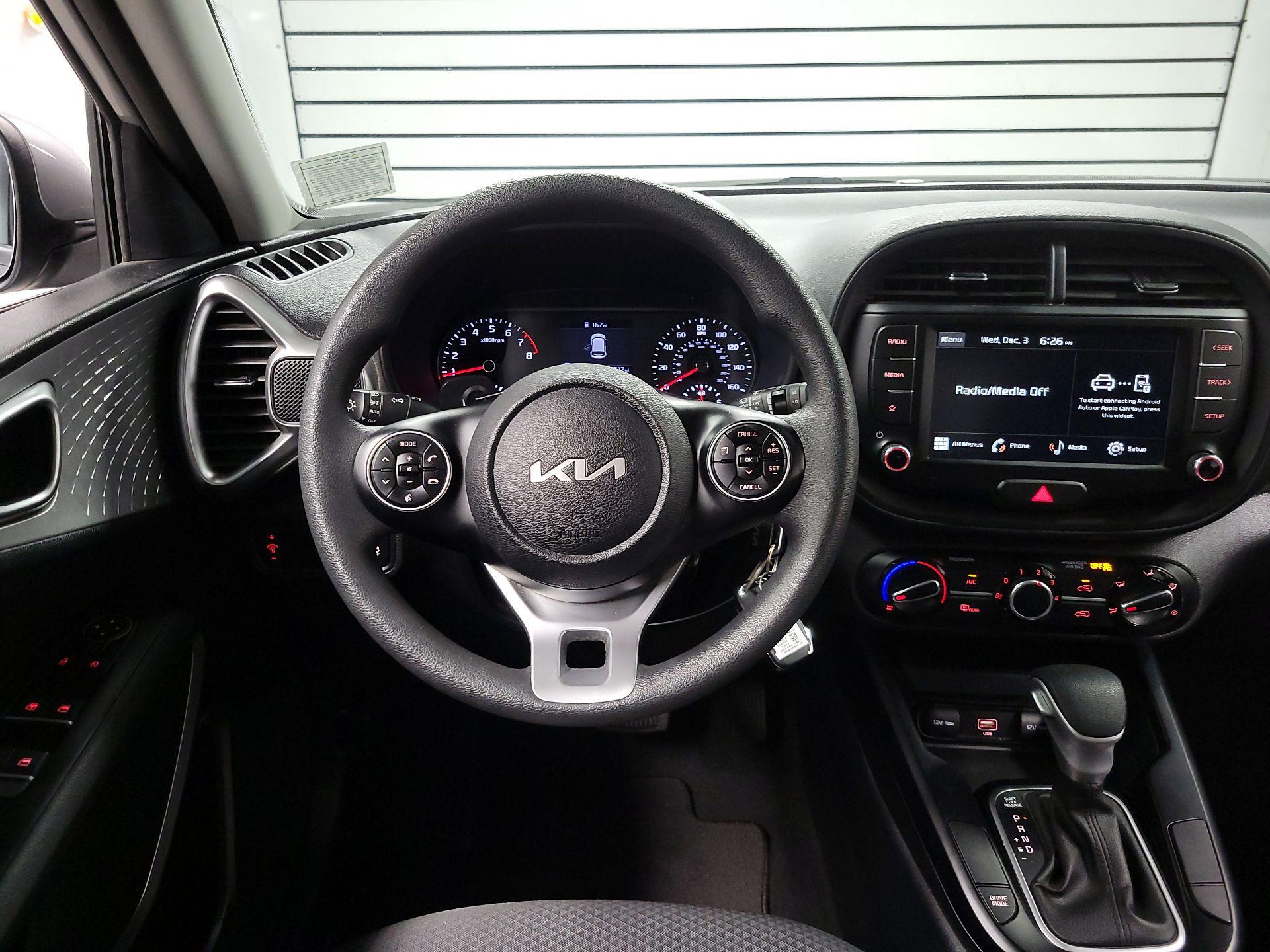 Thumbnail: 2022 Kia Soul - 10