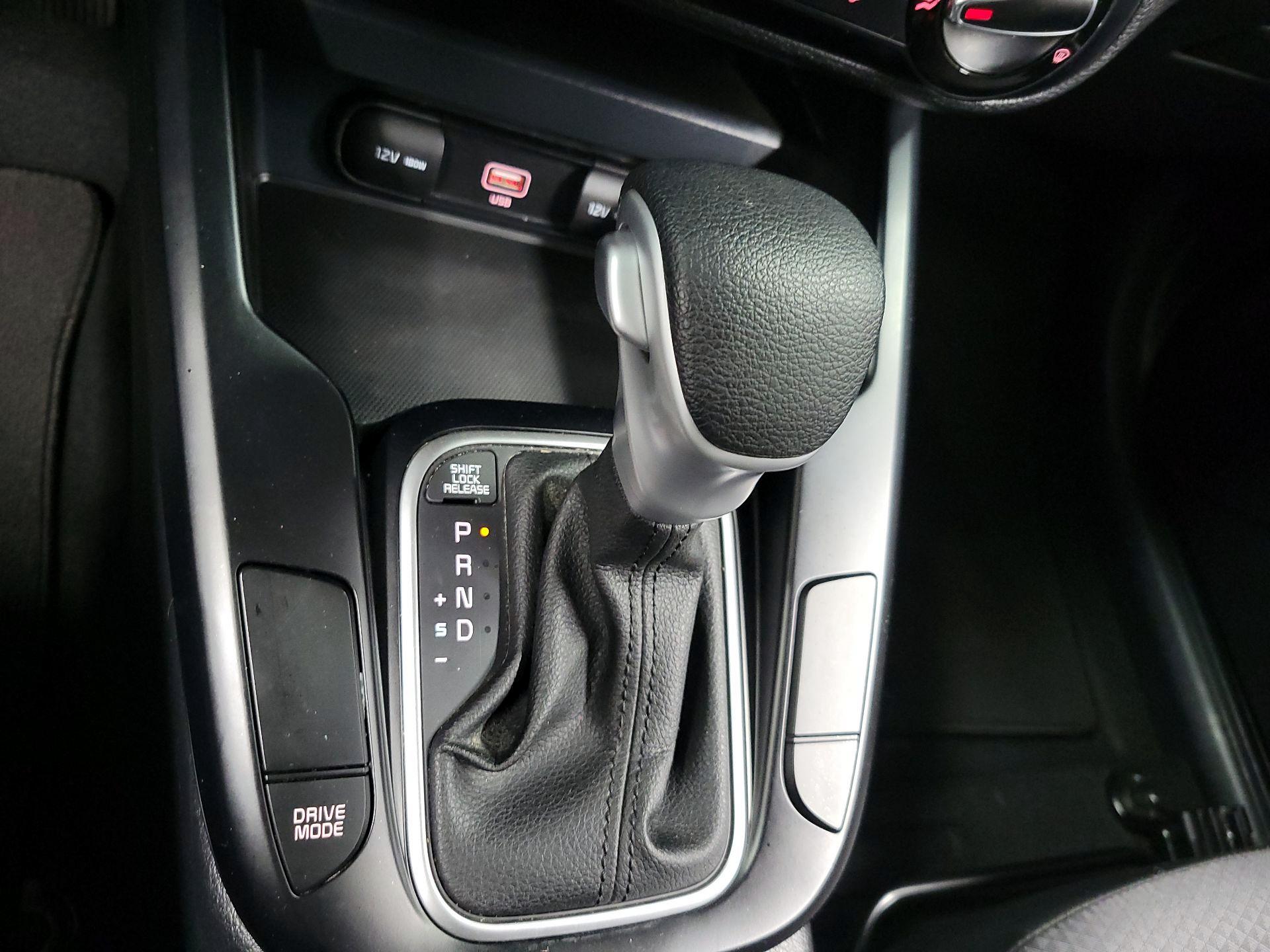 Thumbnail: 2022 Kia Soul - 16