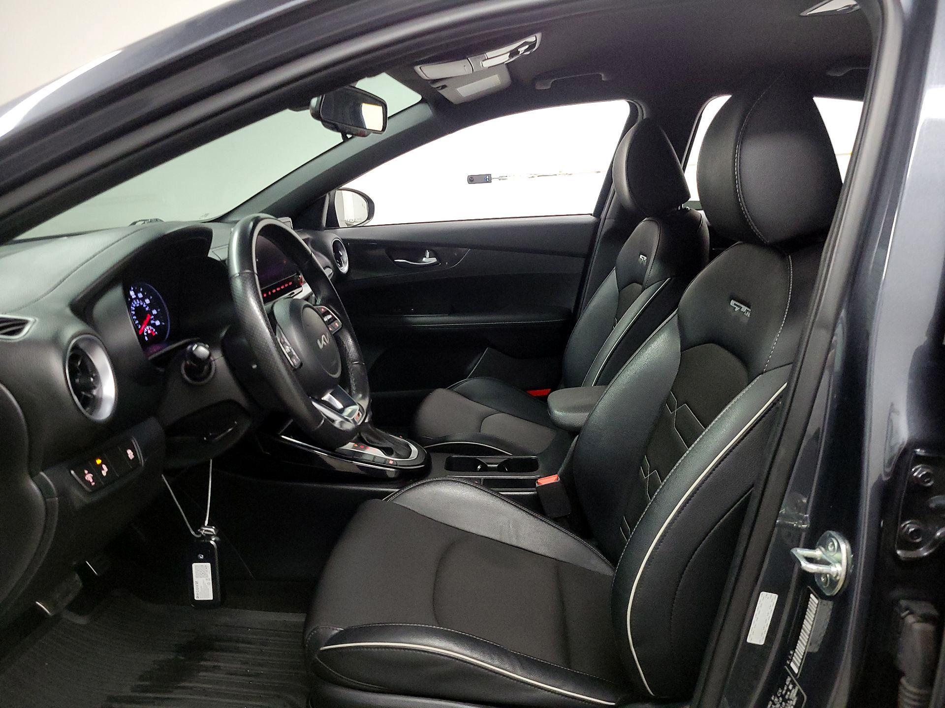 Thumbnail: 2024 Kia Forte - 11