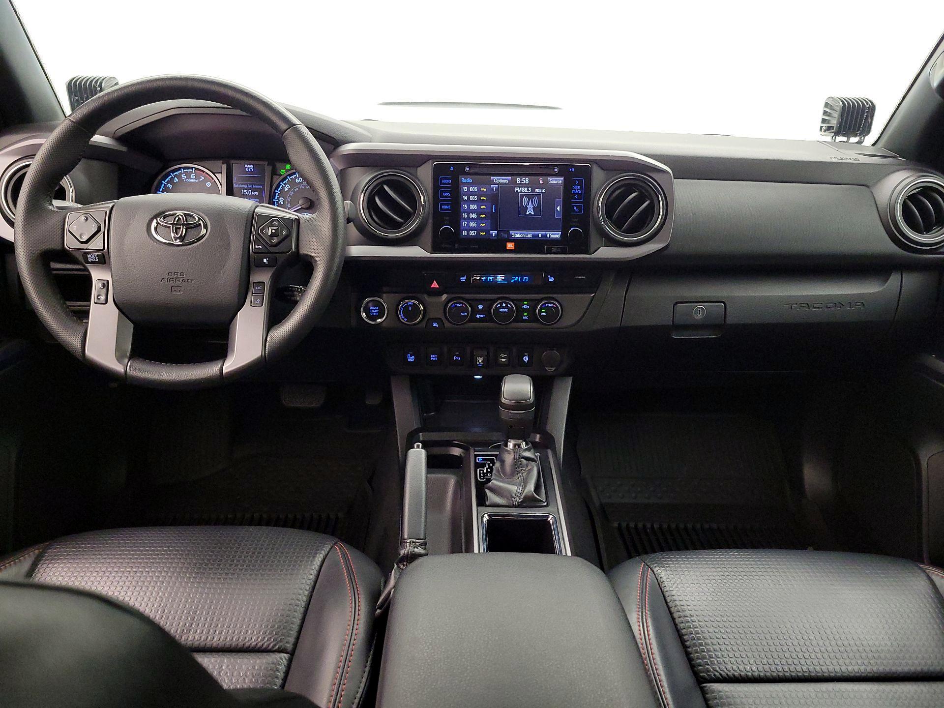 Thumbnail: 2019 Toyota Tacoma - 9