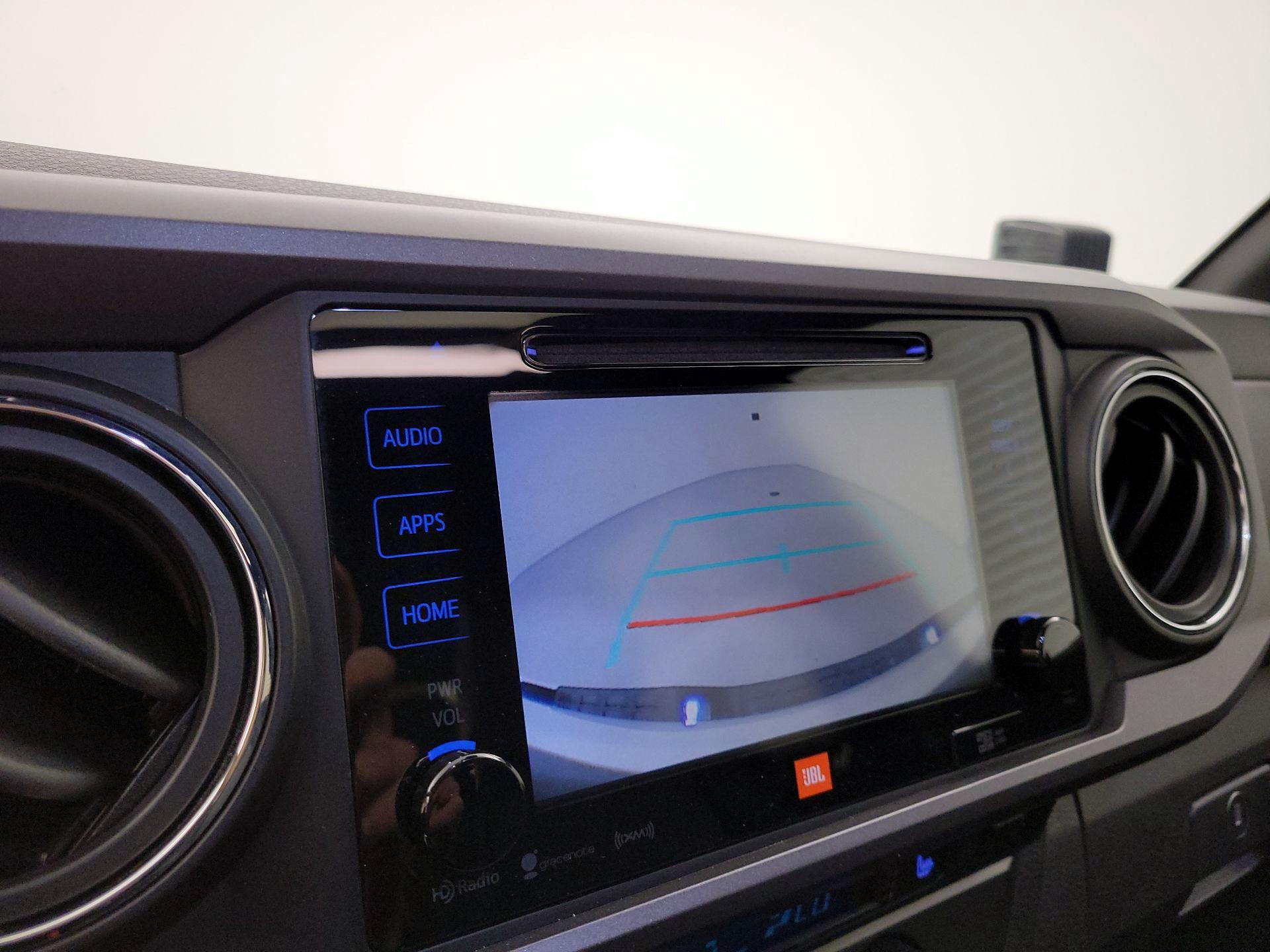 Thumbnail: 2019 Toyota Tacoma - 14