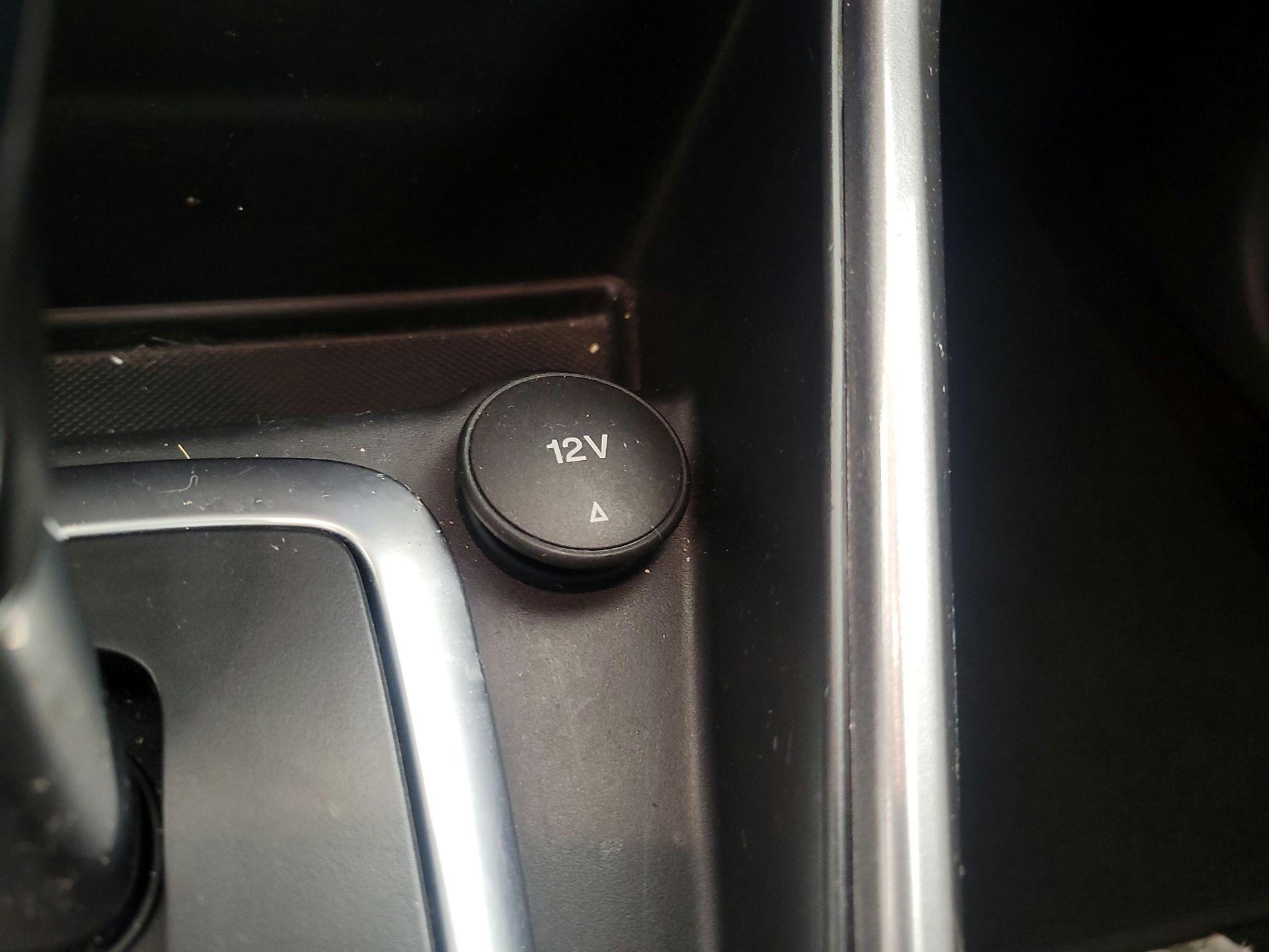 Thumbnail: 2019 Ford EcoSport - 18