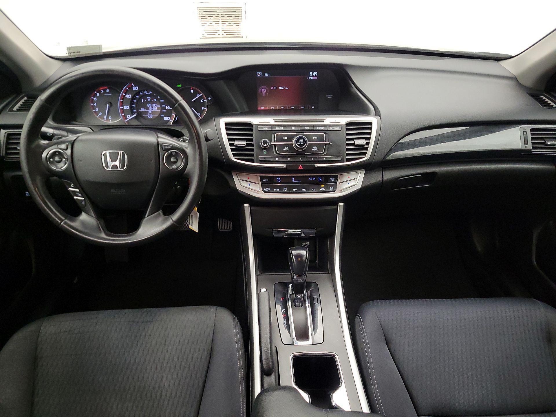 Thumbnail: 2015 Honda Accord - 9