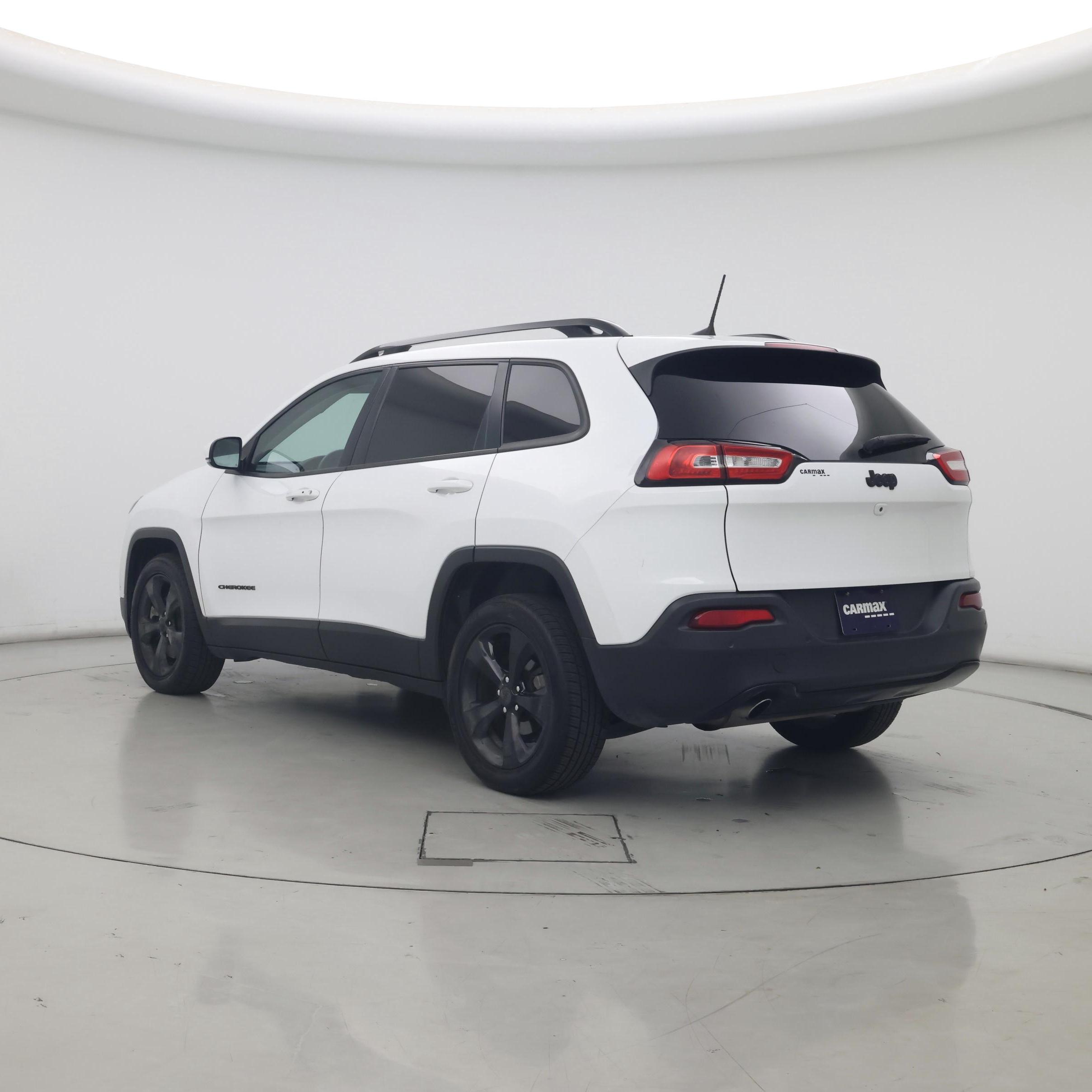 Thumbnail: 2018 Jeep Cherokee - 2
