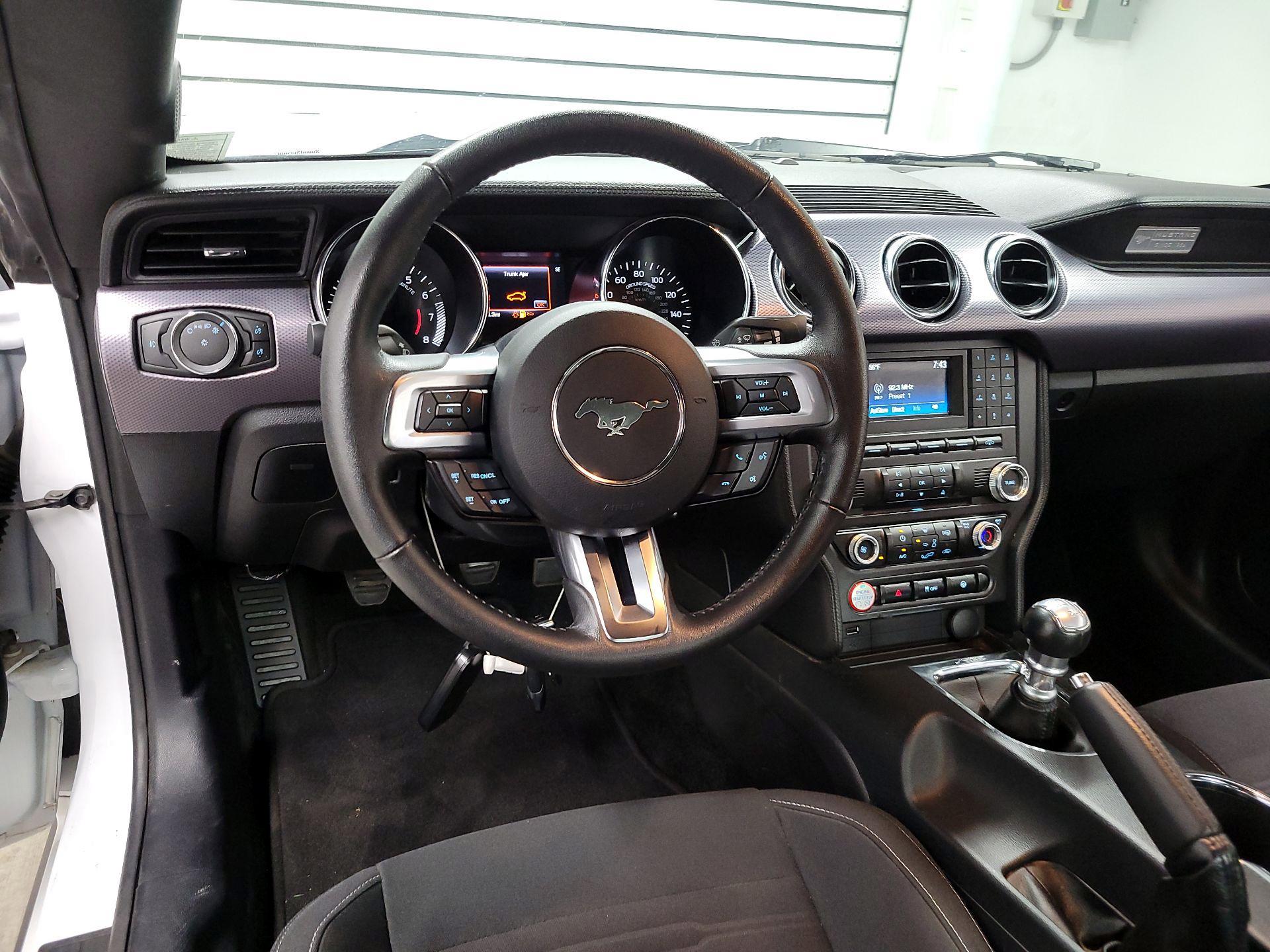 Thumbnail: 2017 Ford Mustang - 9