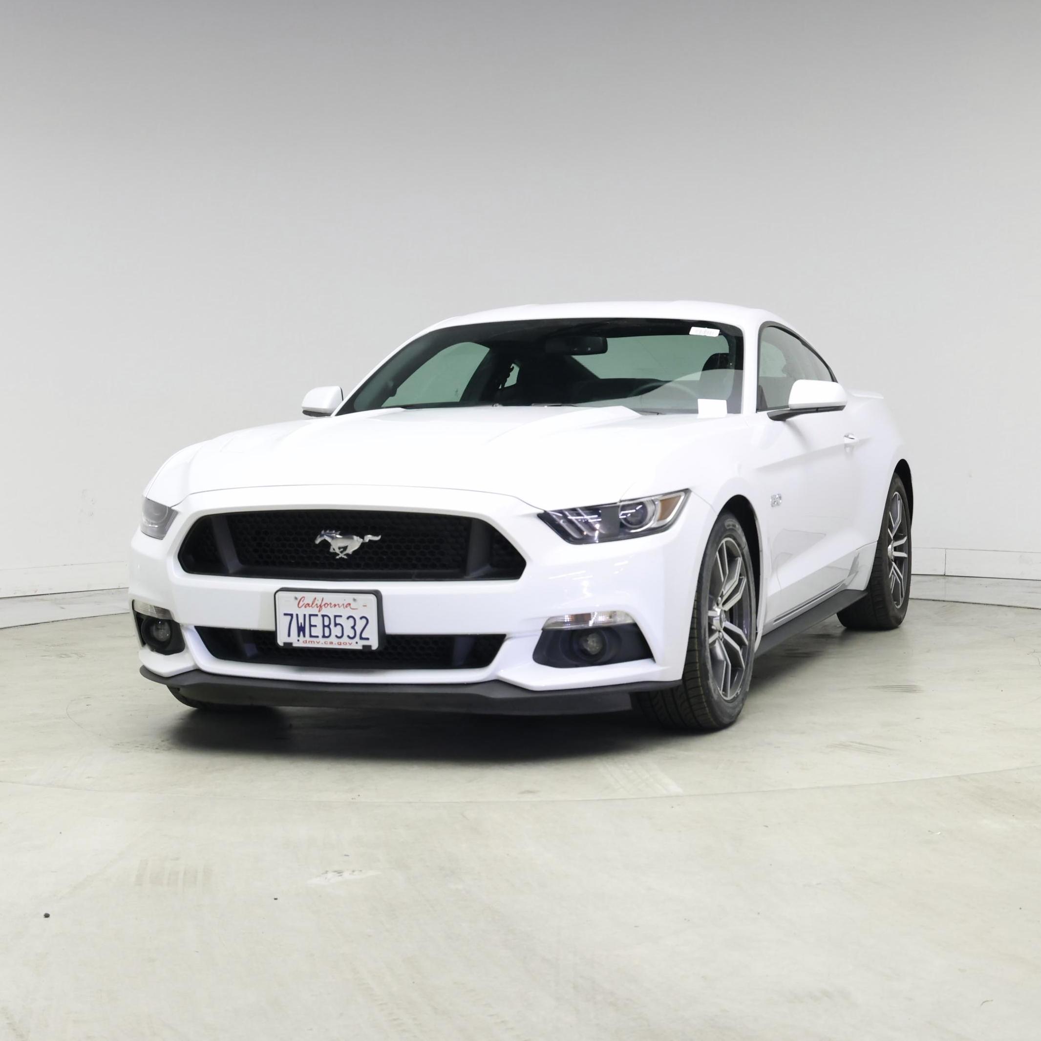 Thumbnail: 2017 Ford Mustang - 4