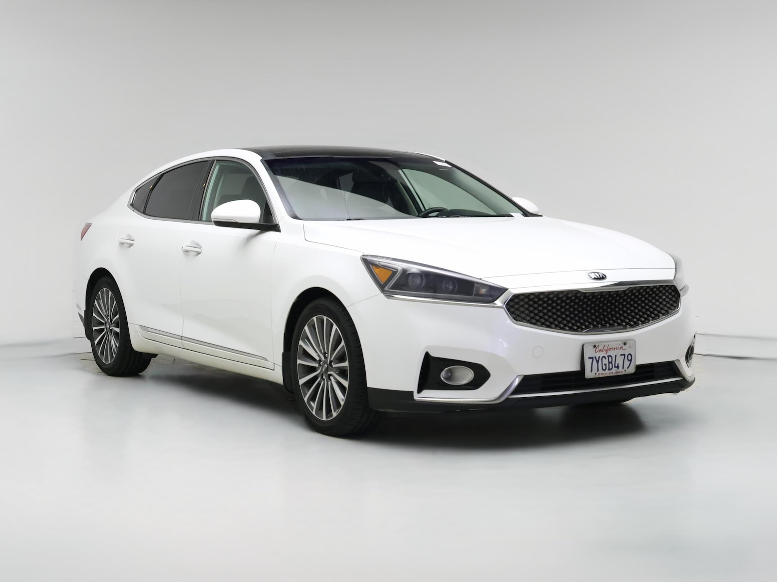 2017 Kia Cadenza Premium