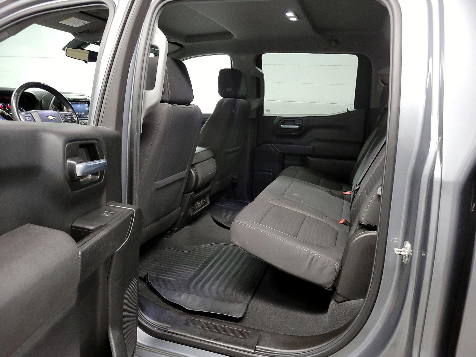 Thumbnail: 2021 Chevrolet Silverado 1500 - 19