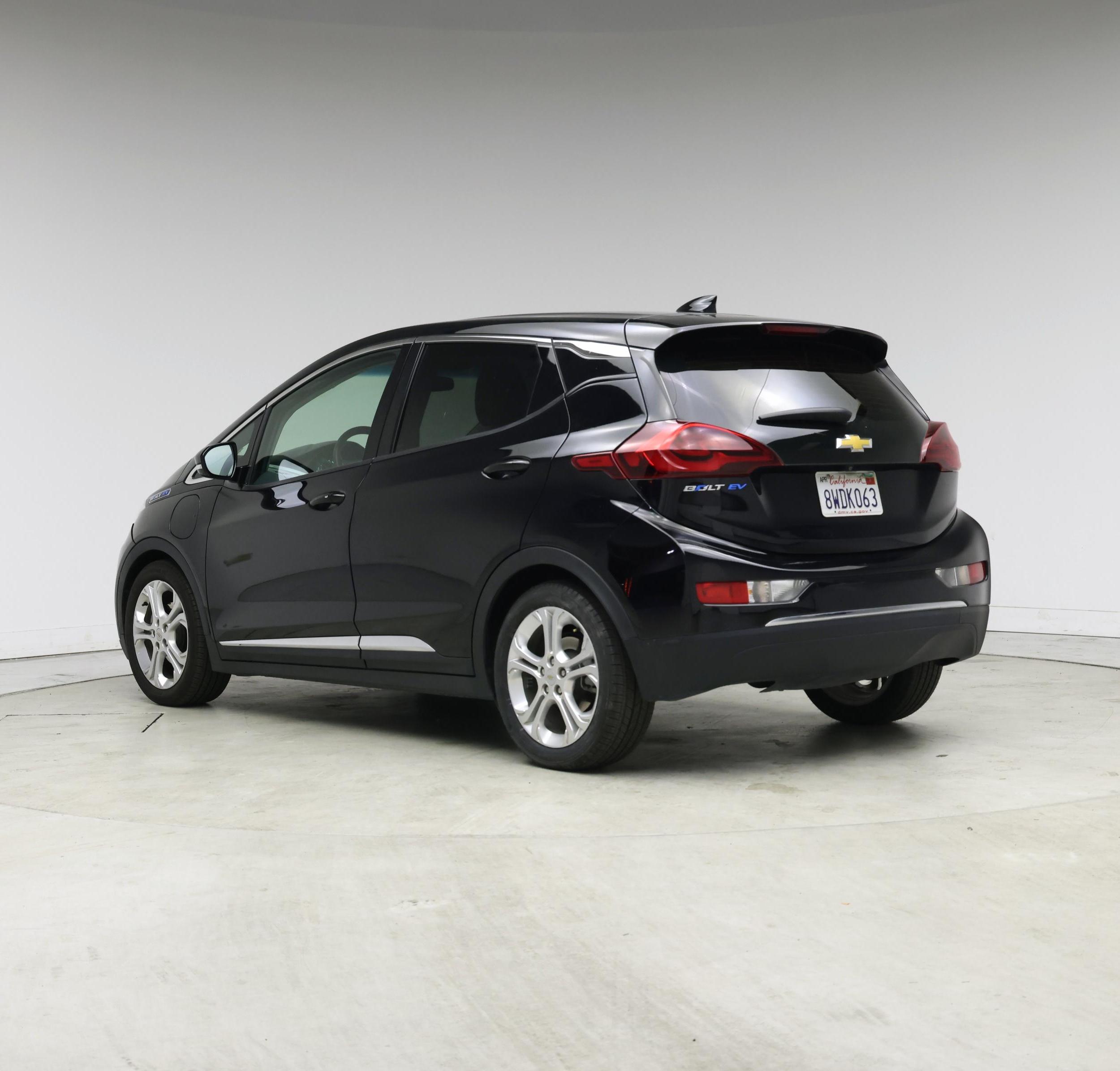 Thumbnail: 2021 Chevrolet Bolt EV - 2