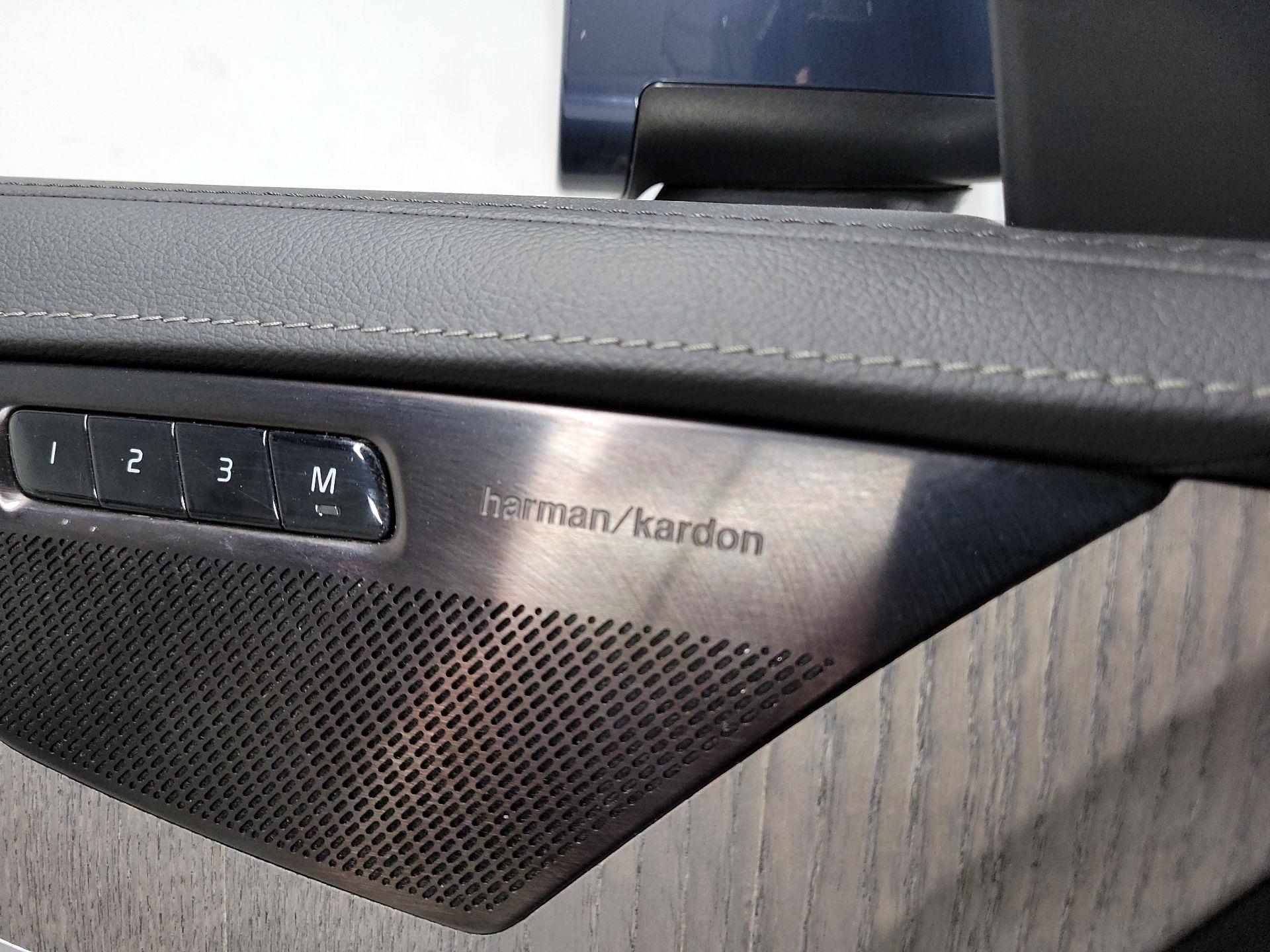 Thumbnail: 2022 Volvo XC90 - 19