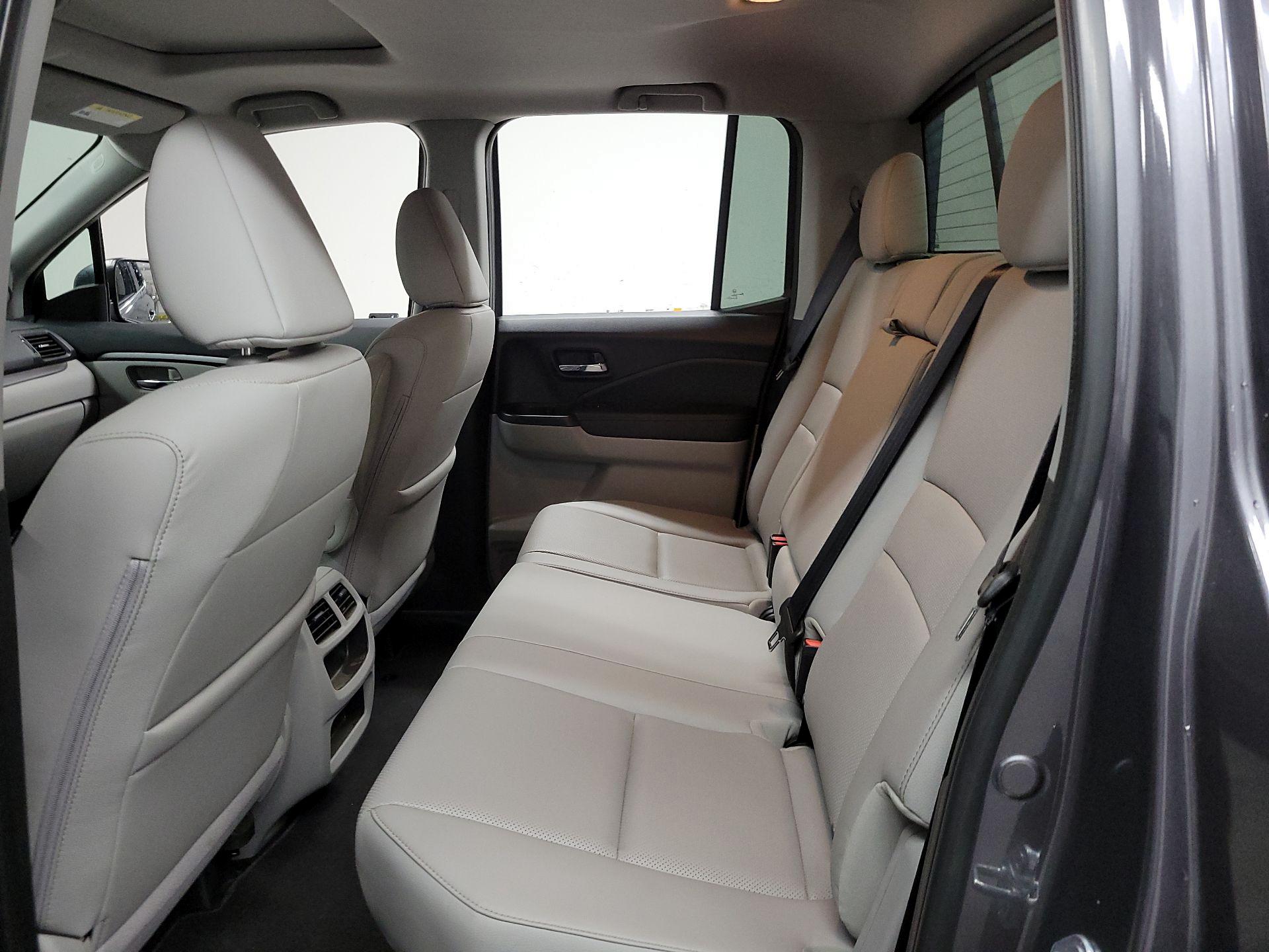 Thumbnail: 2020 Honda Ridgeline - 17