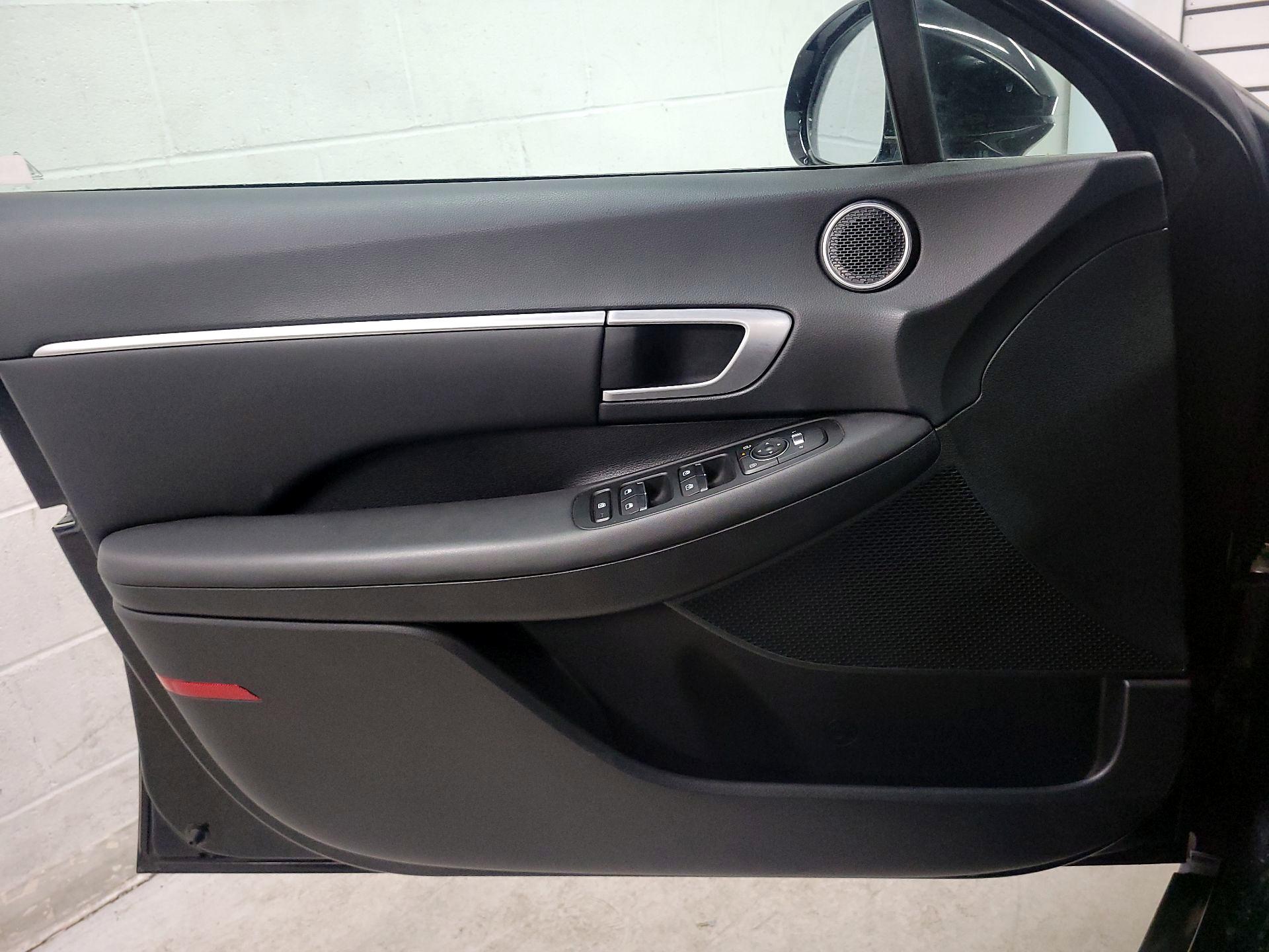 Thumbnail: 2024 Hyundai Sonata - 12