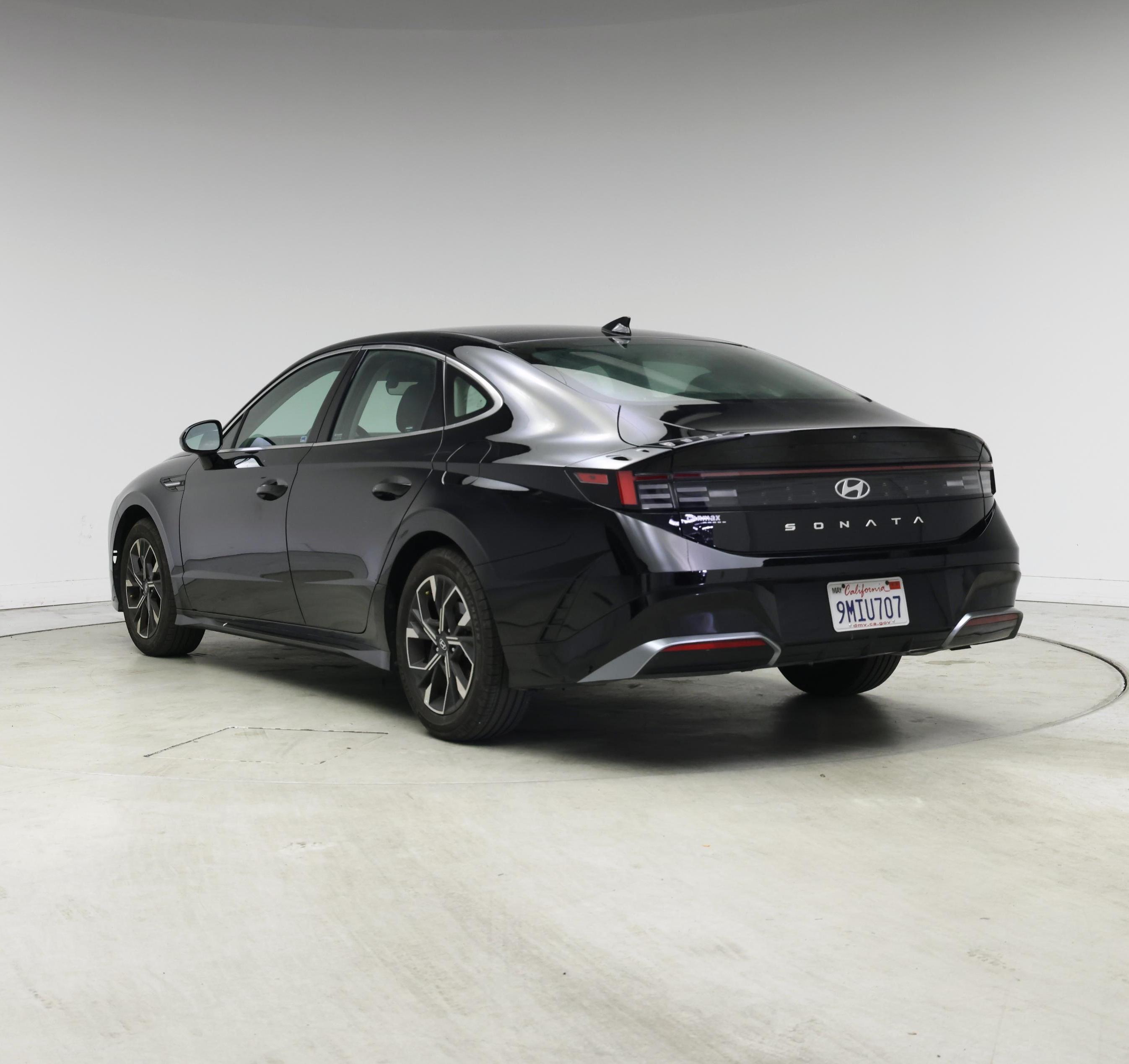 Thumbnail: 2024 Hyundai Sonata - 2