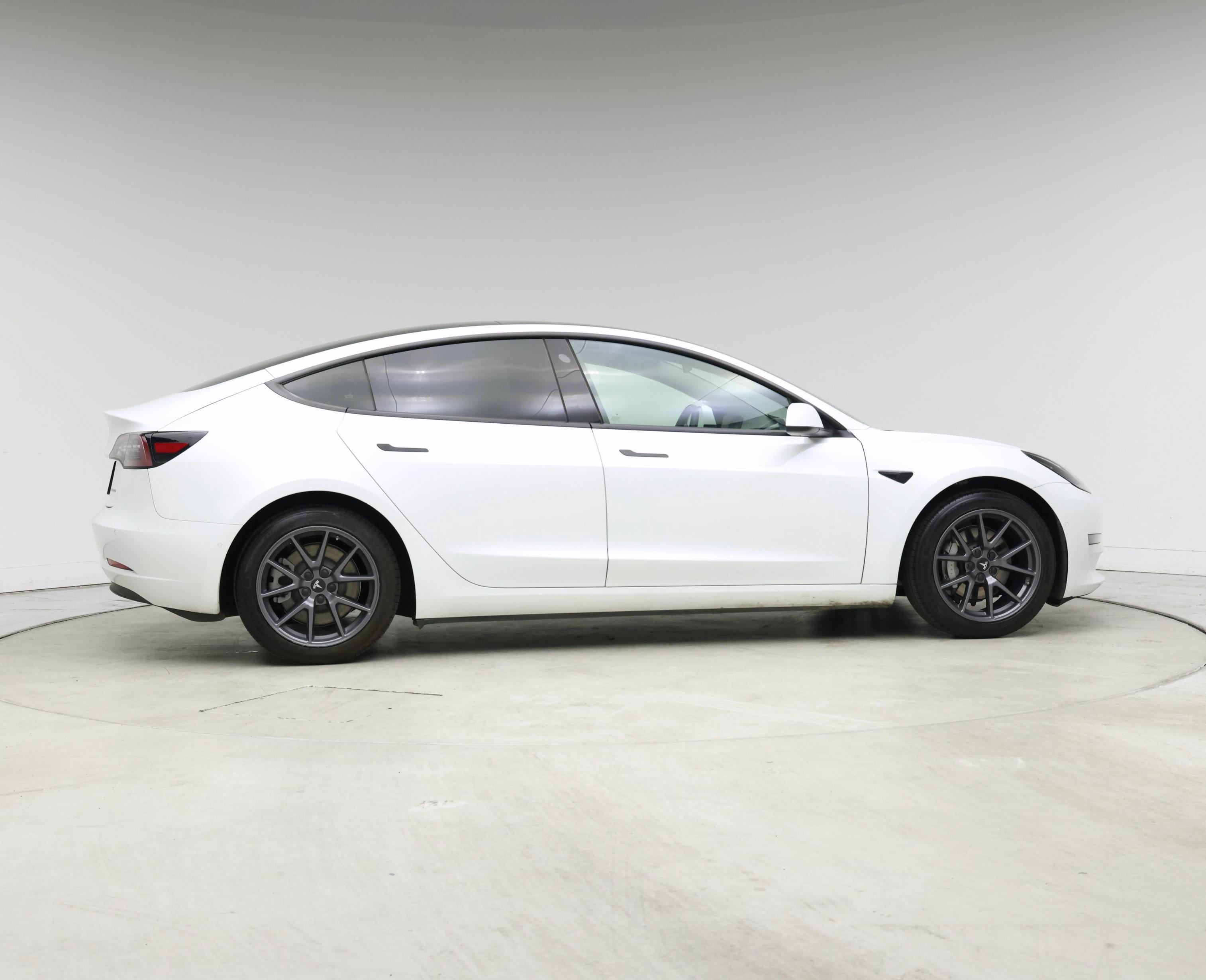 Thumbnail: 2021 Tesla Model 3 - 7