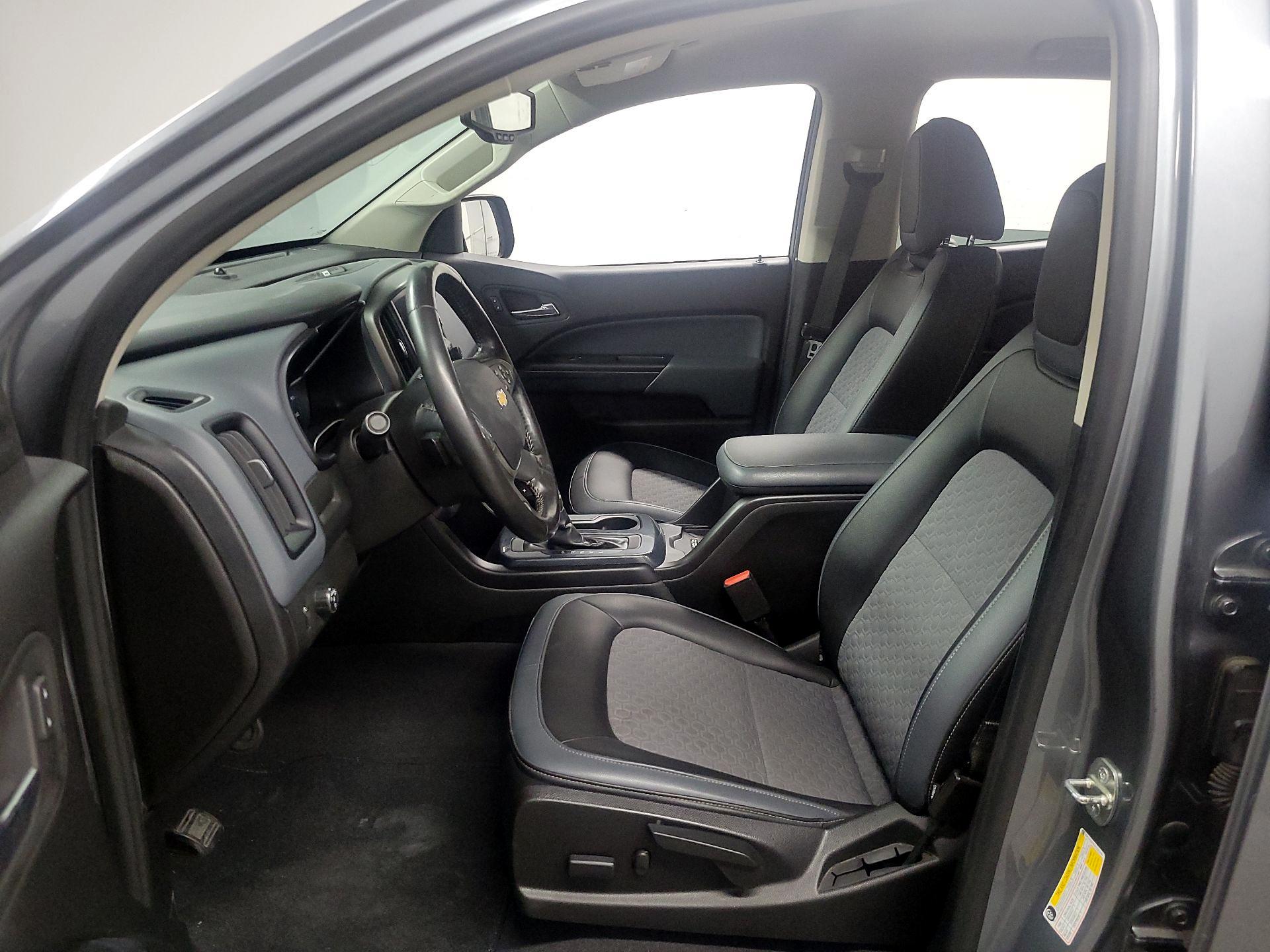 Thumbnail: 2019 Chevrolet Colorado - 11