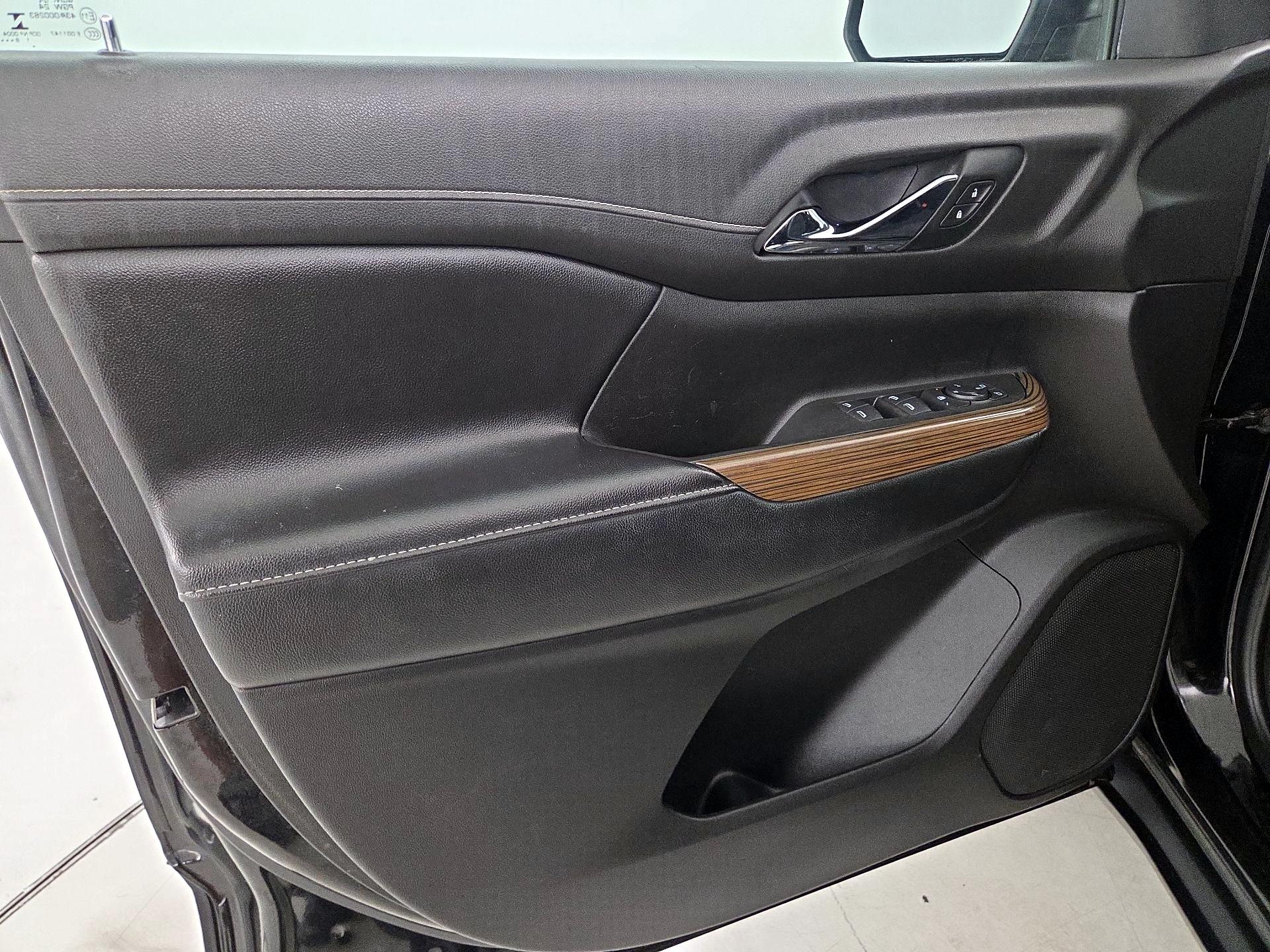 Thumbnail: 2019 GMC Acadia - 12