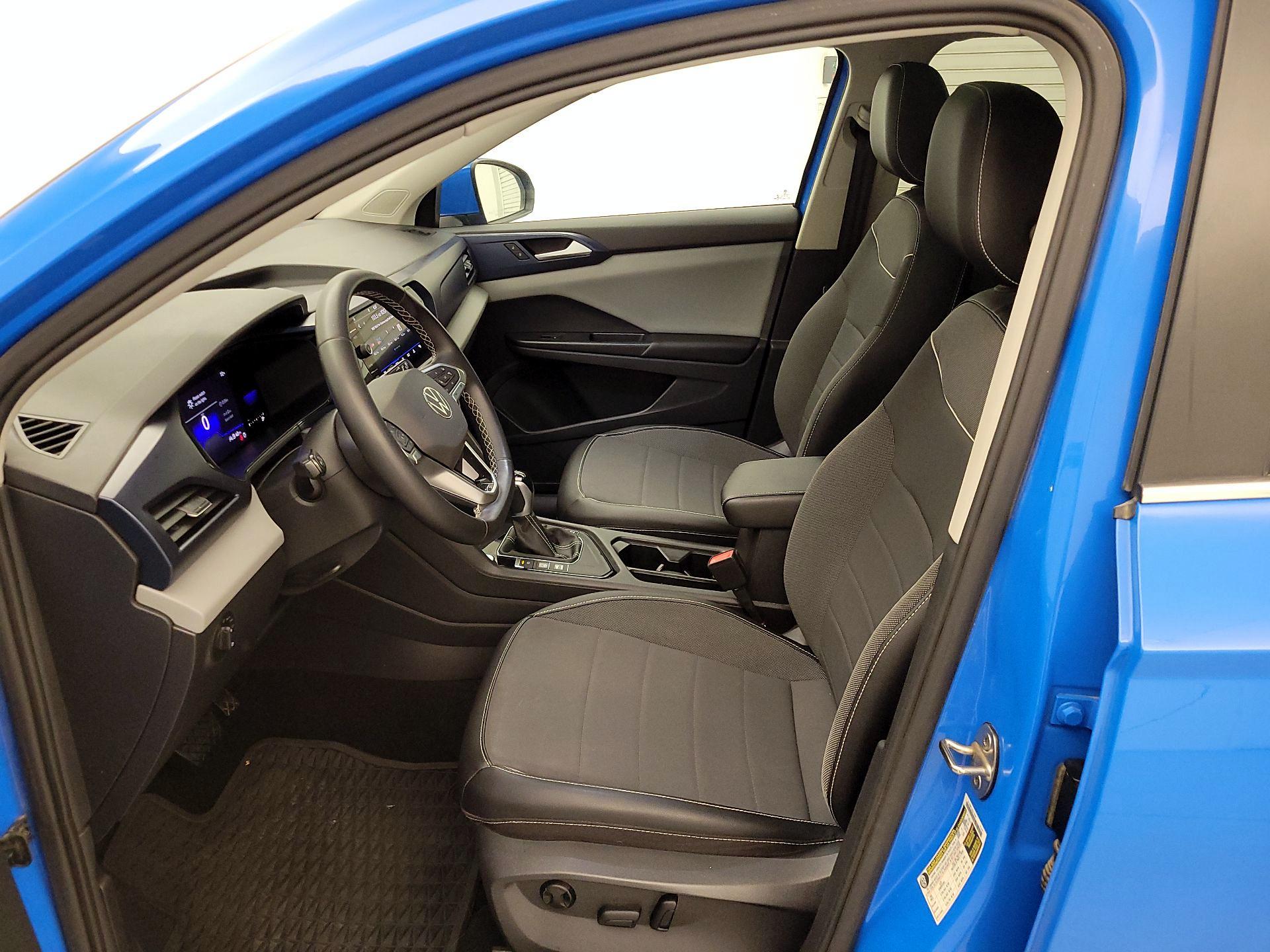 Thumbnail: 2023 Volkswagen Taos - 11