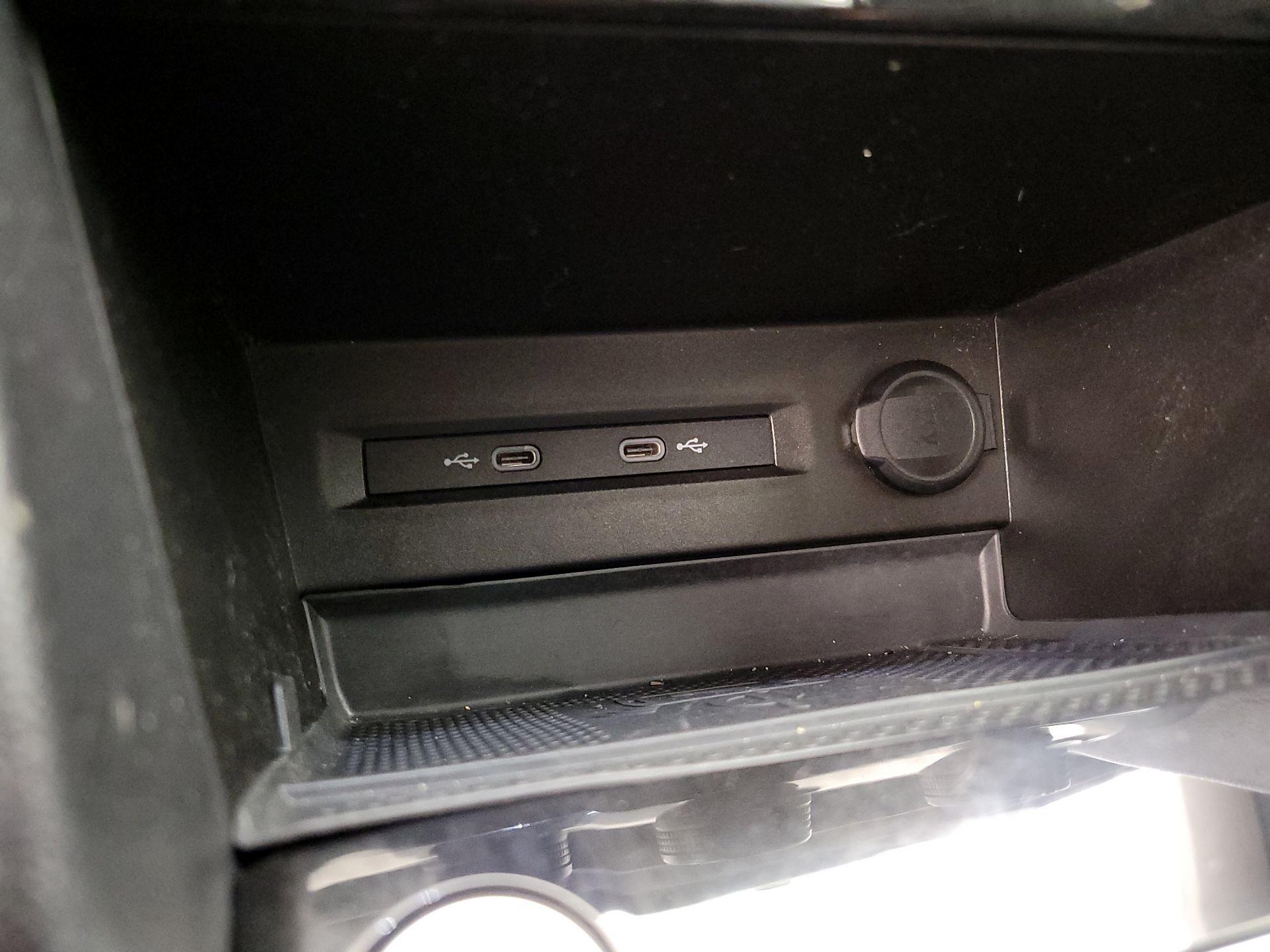 Thumbnail: 2023 Volkswagen Taos - 18