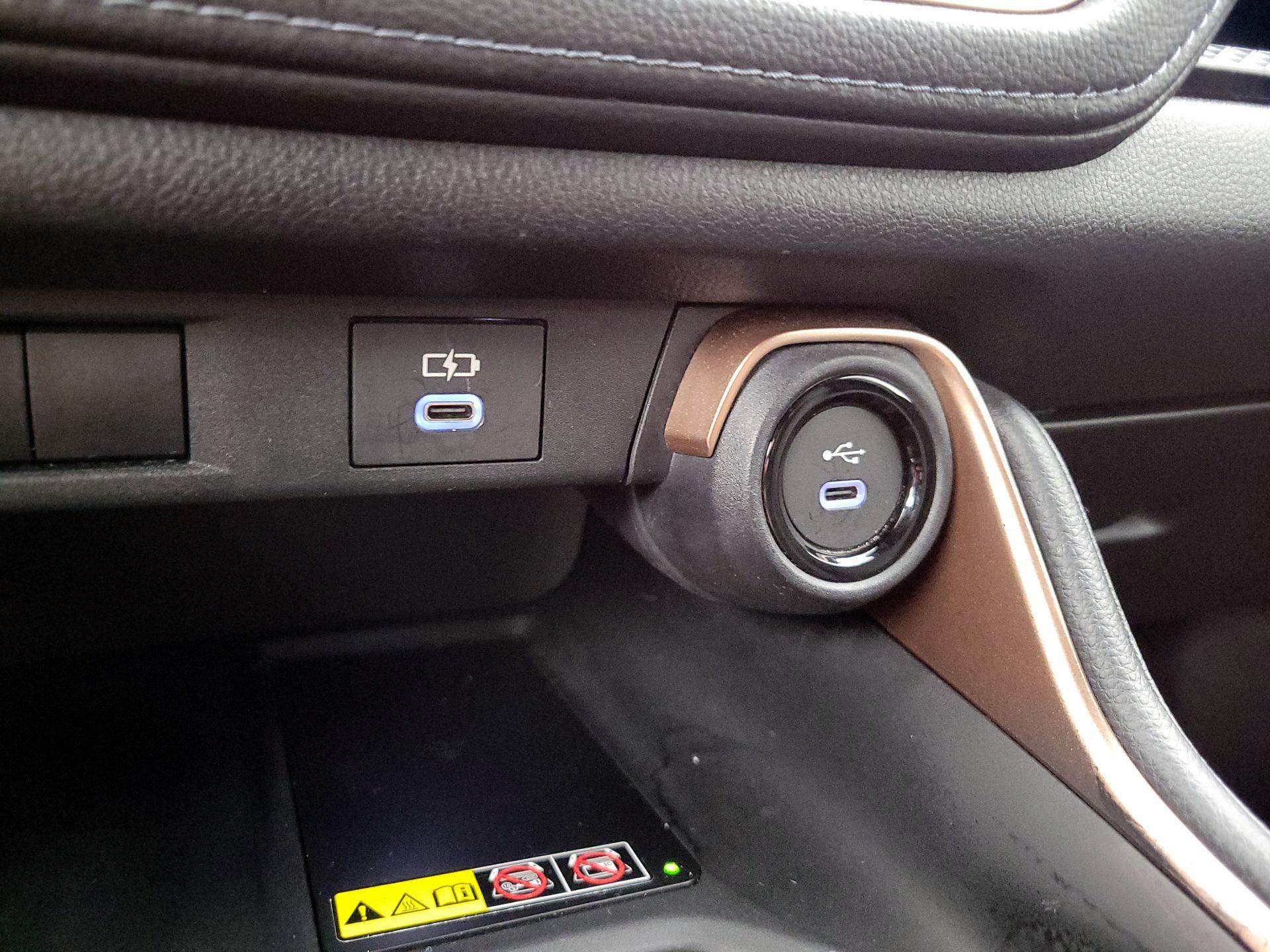 Thumbnail: 2024 Toyota Highlander - 18