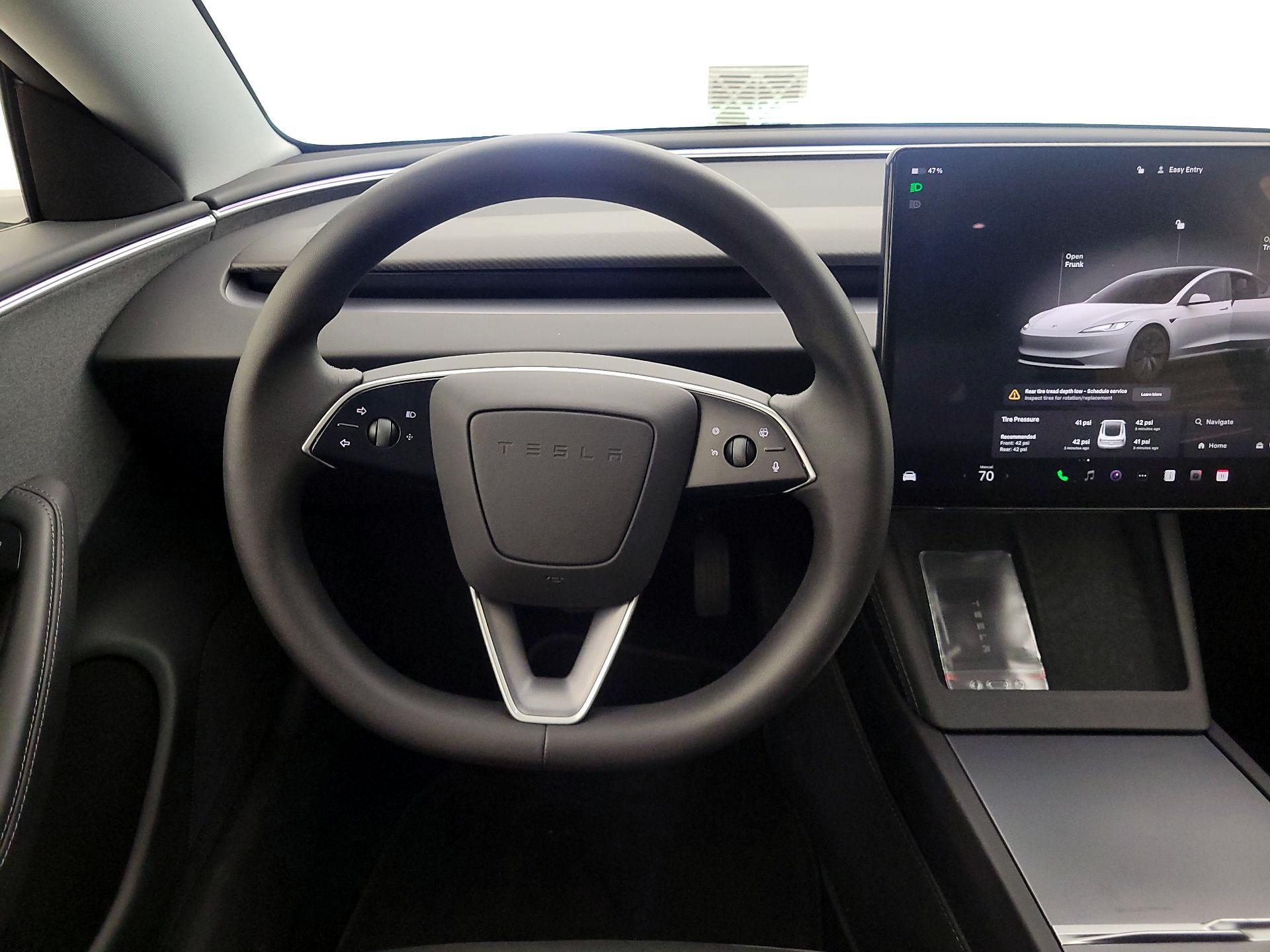 Thumbnail: 2025 Tesla Model 3 - 9