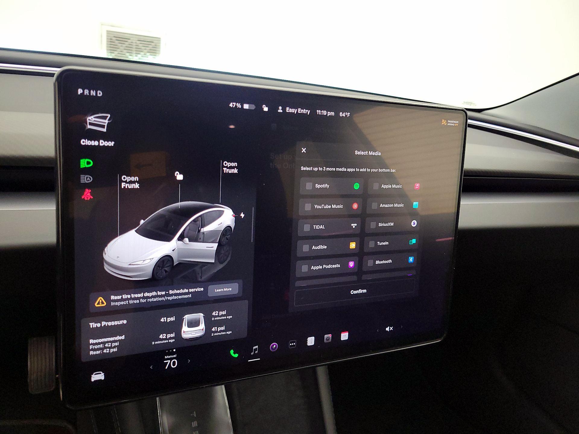 Thumbnail: 2025 Tesla Model 3 - 14