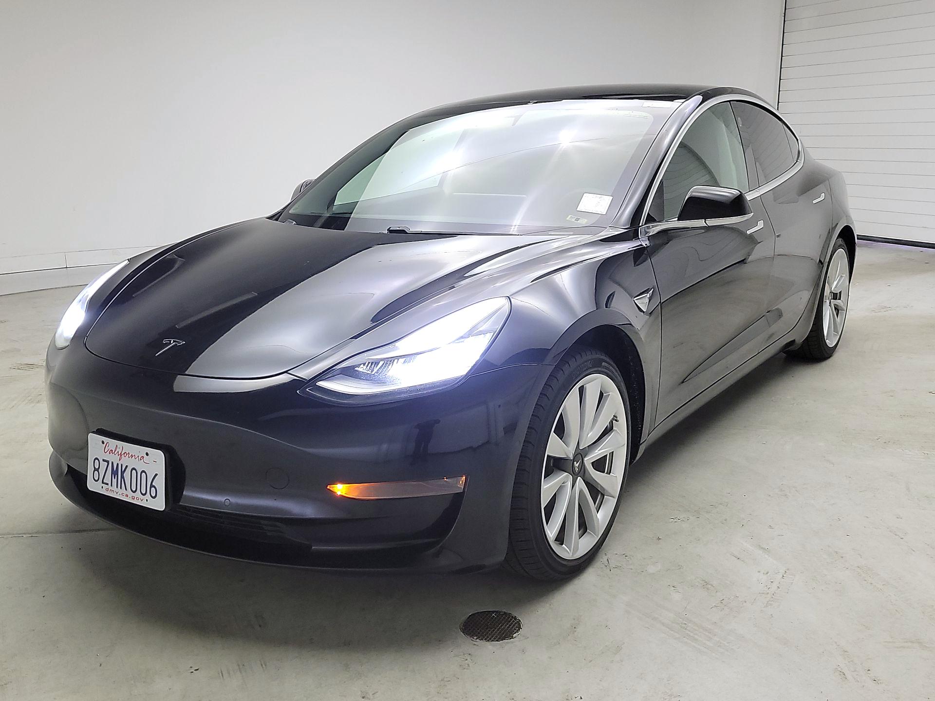 Thumbnail: 2020 Tesla Model 3 - 3