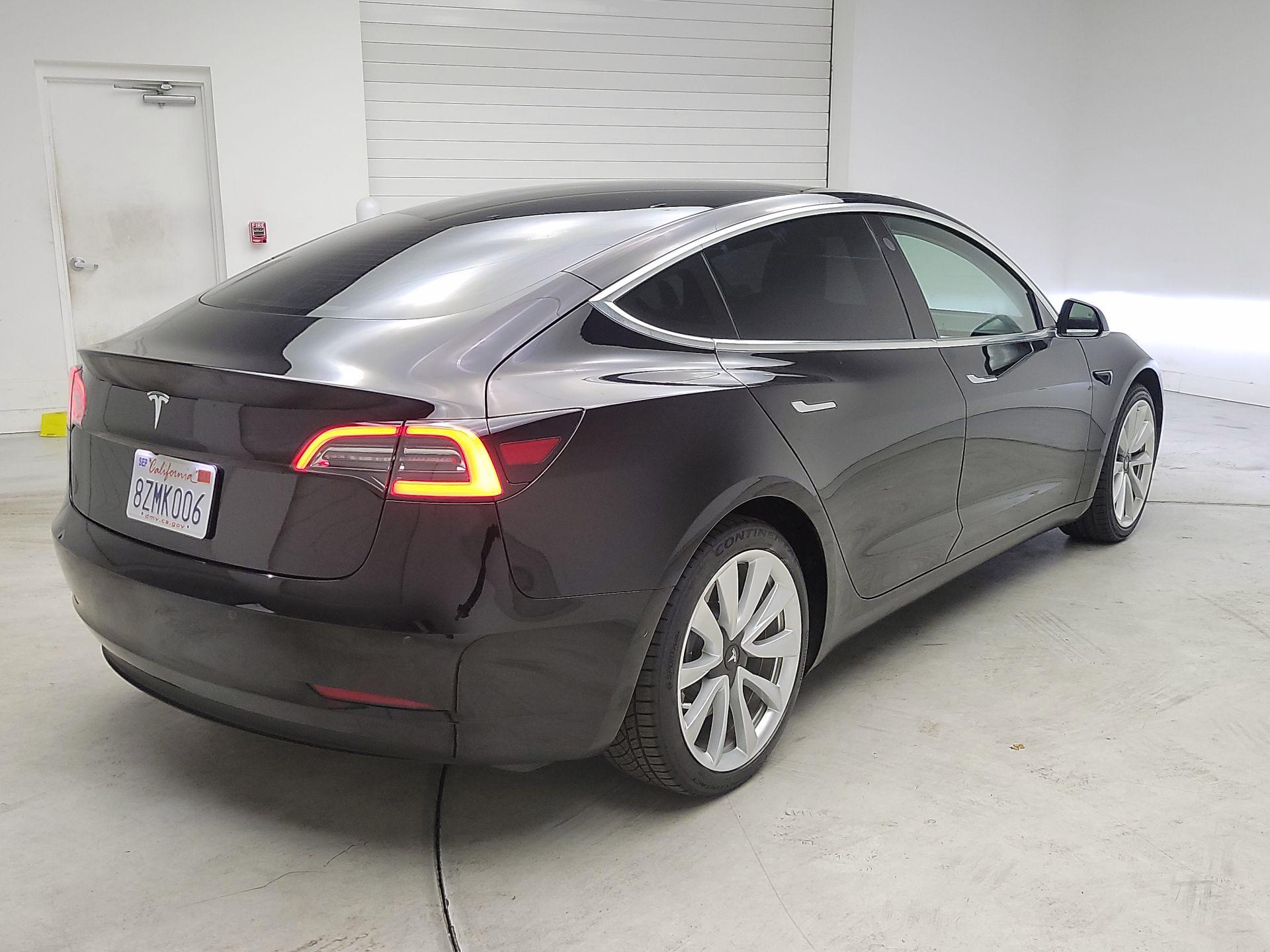 Thumbnail: 2020 Tesla Model 3 - 5