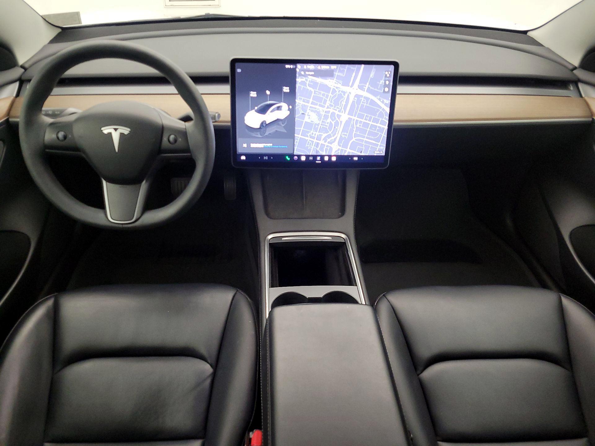 Thumbnail: 2023 Tesla Model 3 - 9