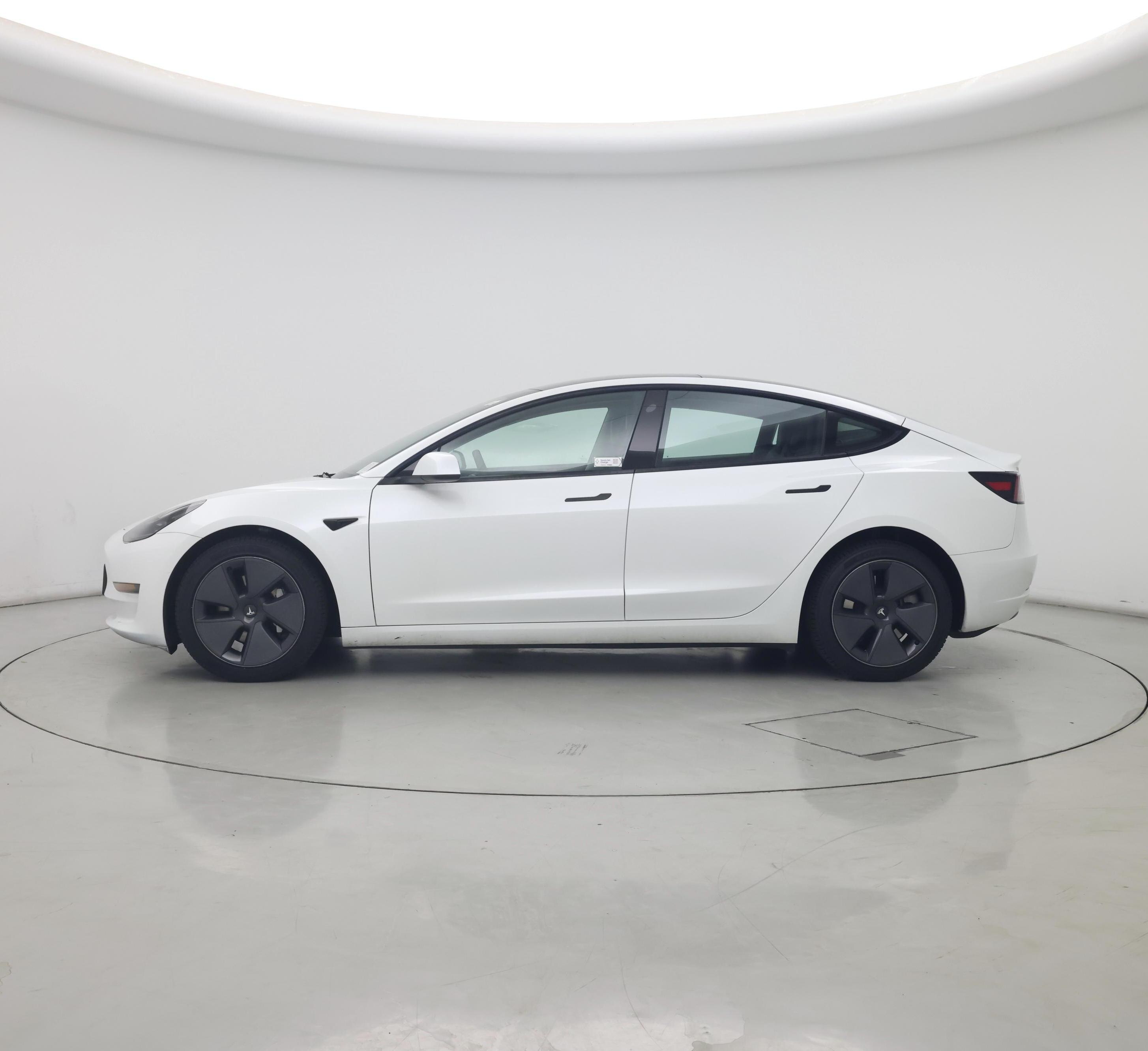 Thumbnail: 2023 Tesla Model 3 - 3