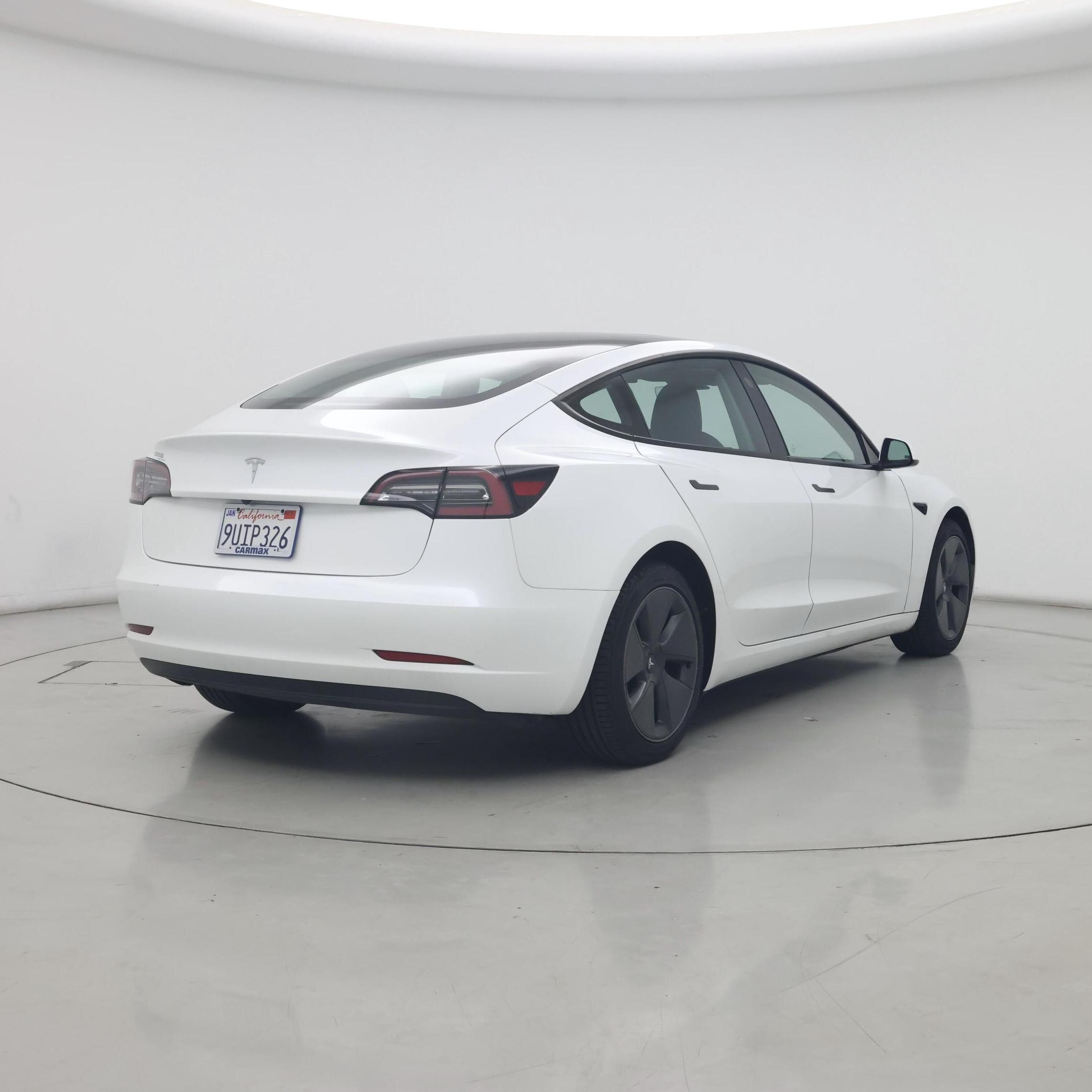 Thumbnail: 2023 Tesla Model 3 - 8